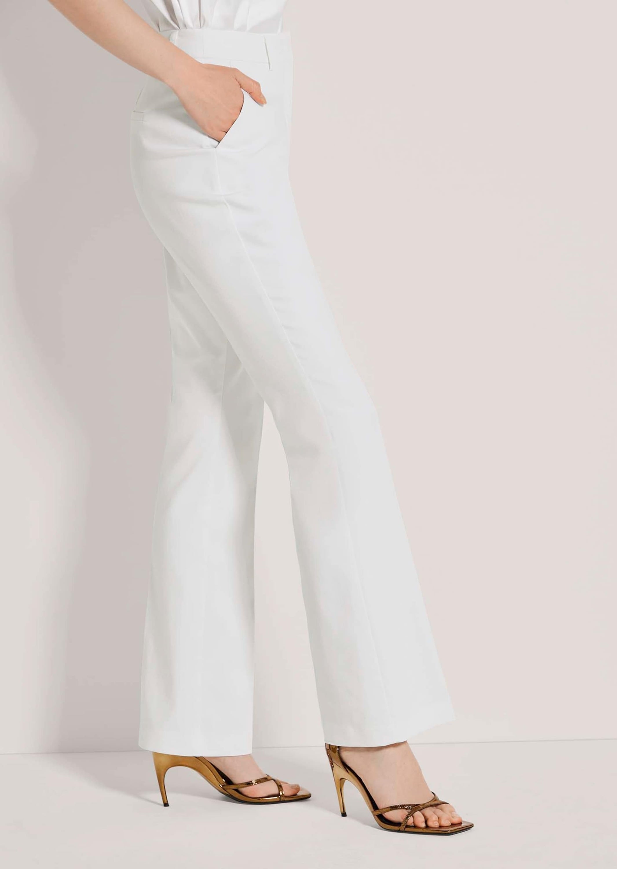 MADELEINE Bügelfaltenhose »Hose Leicht ausgestellte Bügelfalten-Hose«