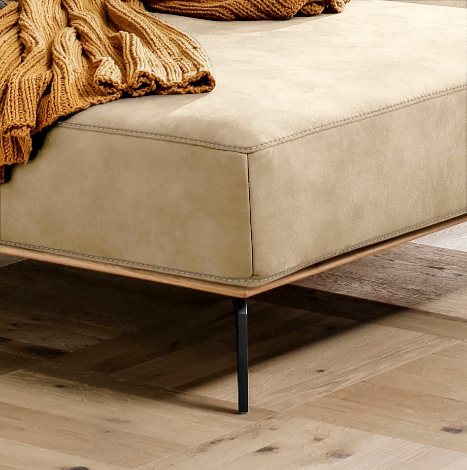 W.SCHILLIG Ecksofa »run, Designsofa mit tollem Sitzkomfort, bequem, L-Form« mit Holzsockel, Füße in Schwarz pulverbeschichtet, Breite 299 cm