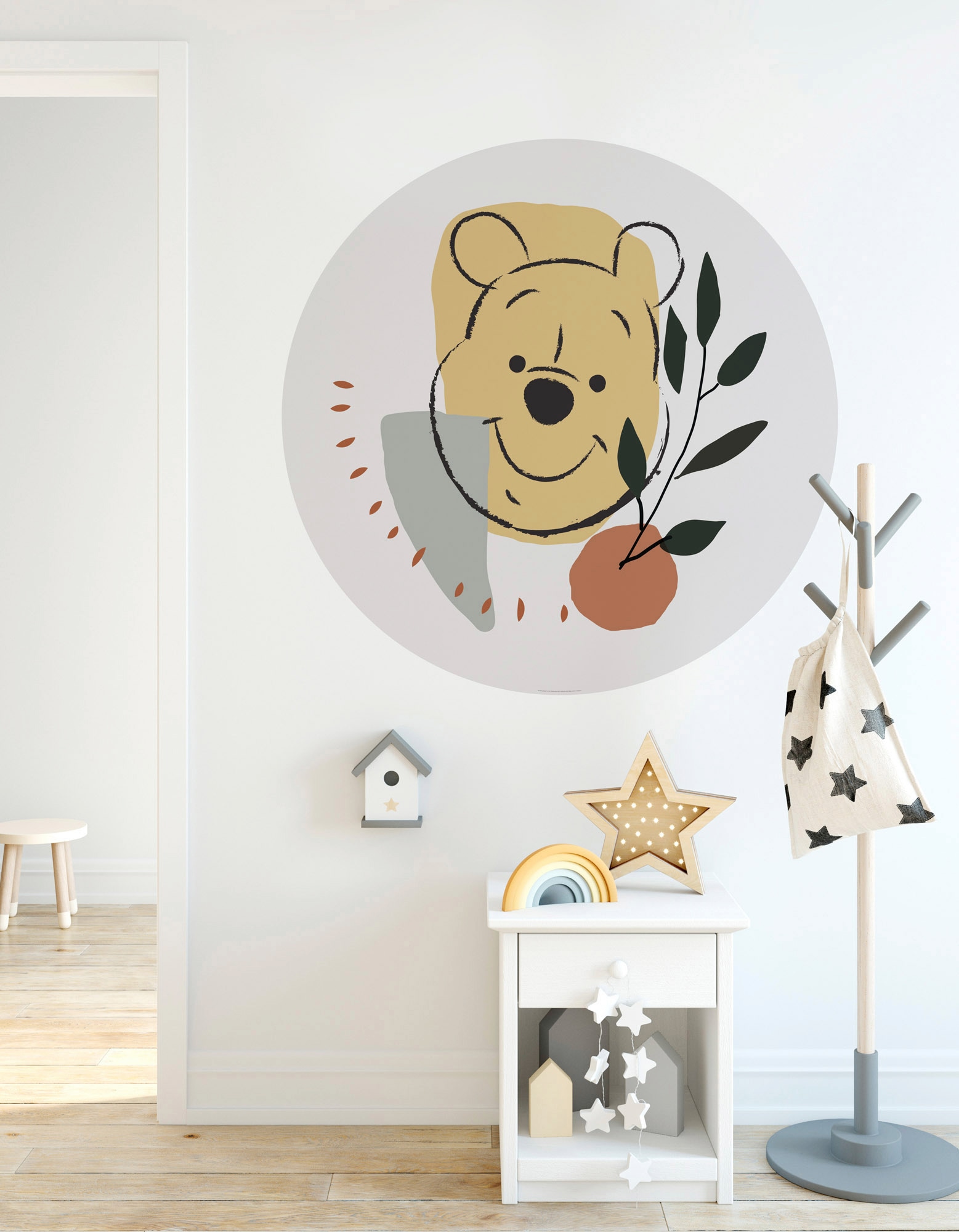 Komar Fototapete »Vlies selbstklebend - Winnie the Pooh Smile - Größe 125 x 125 cm« bedruckt glatt Kinderzimmer