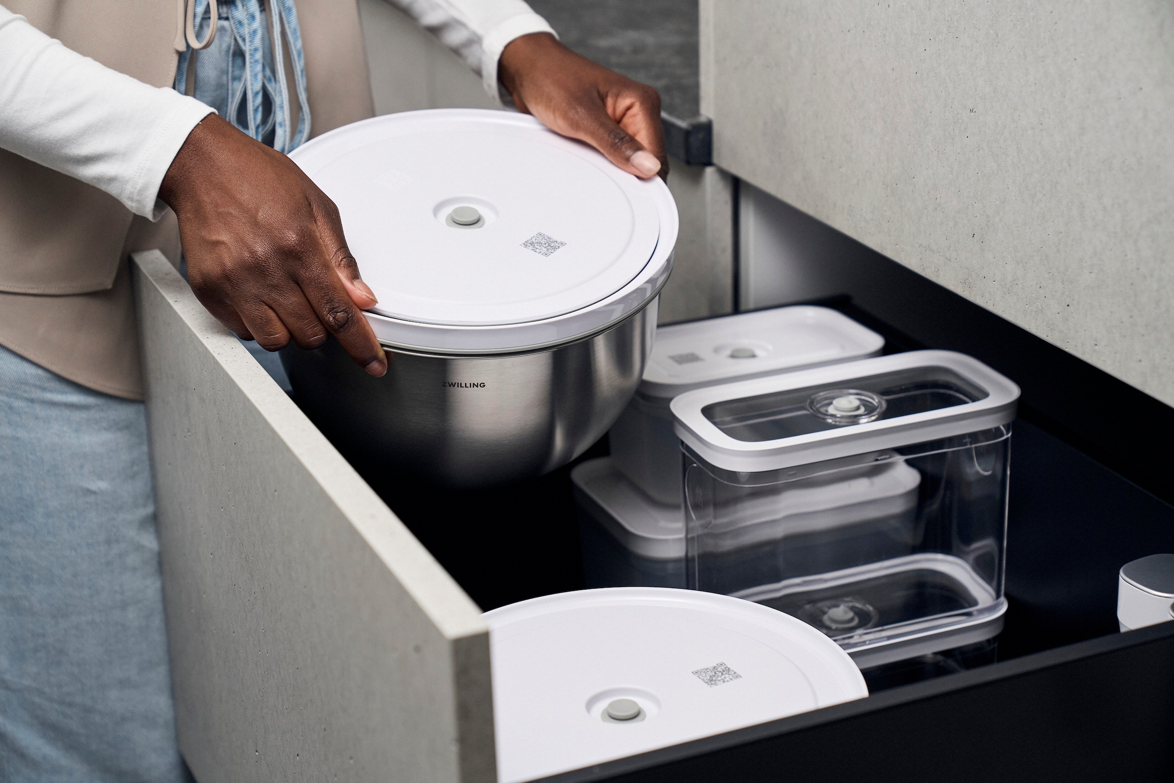 Zwilling Aufbewahrungsschüssel »Fresh & Save BOWLS«, (2 tlg., Schüssel inkl. Deckel), Vakuumschüssel L / 24 cm, Edelstahl