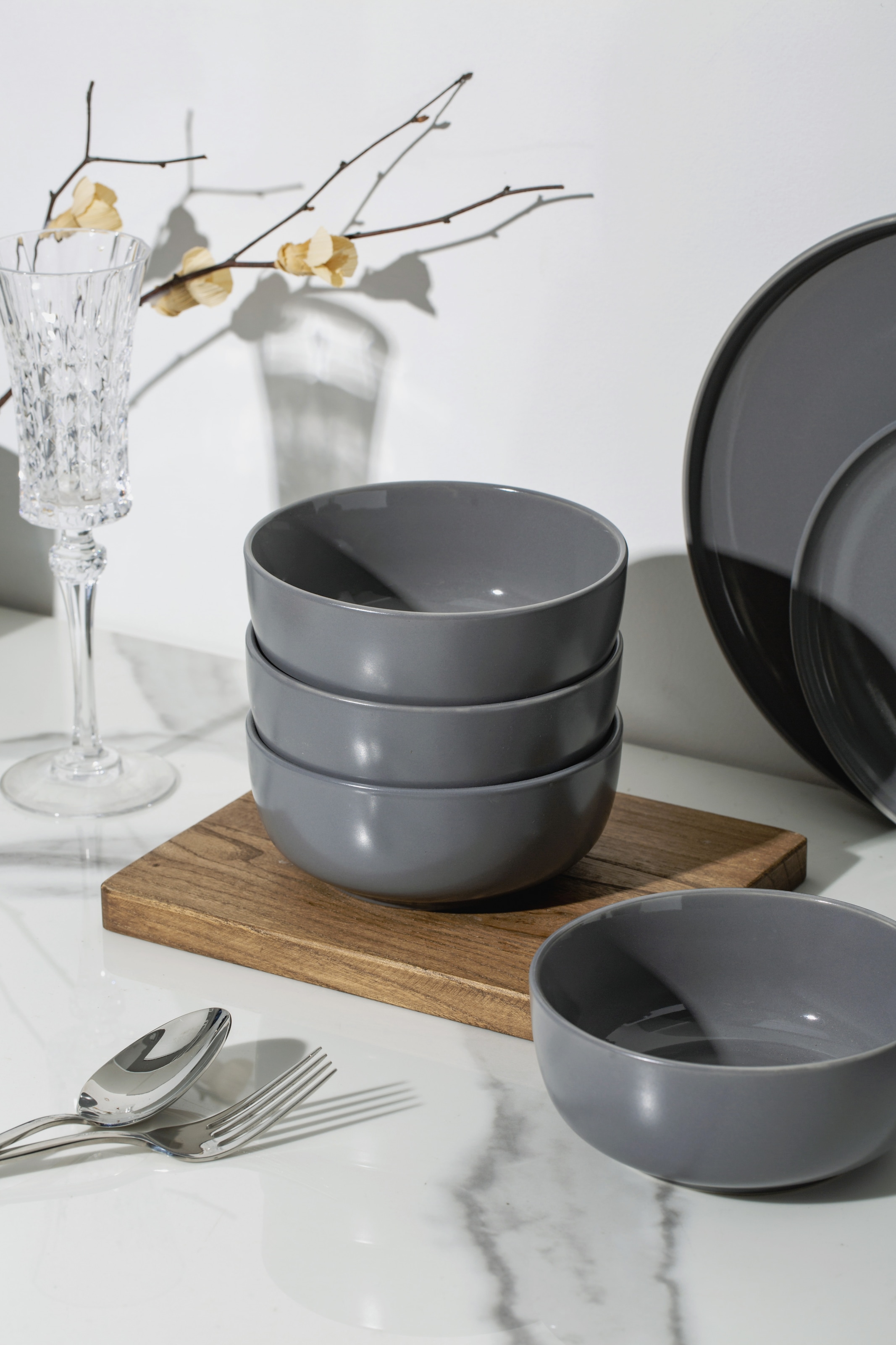 OTTO home Geschirr-Set »Tommik, außen matt, innen glänzend« spülmaschinenfest und mikrowellengeeignet