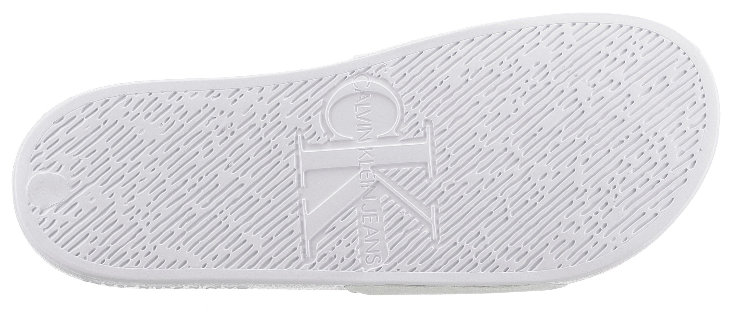 Calvin Klein Jeans Pantolette, Sommerschuh, Schlappen, Poolslides, mit auffälligem Logo, E-Weite