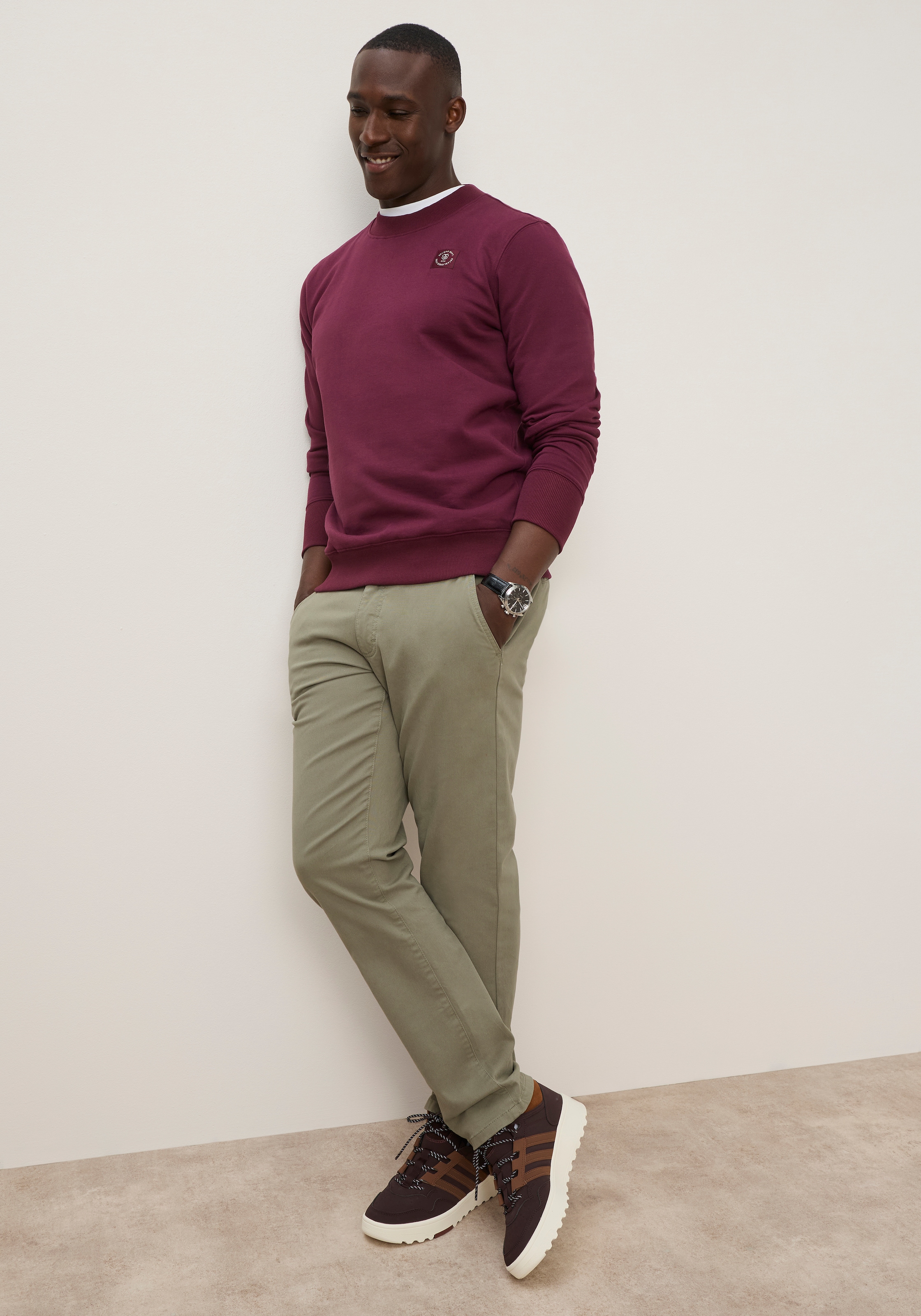 DELMAO Sweatshirt »- Der Delmao Klassiker«, mit Rundhalsausschnitt, Langarm, aus Baumwolle und Polyester

