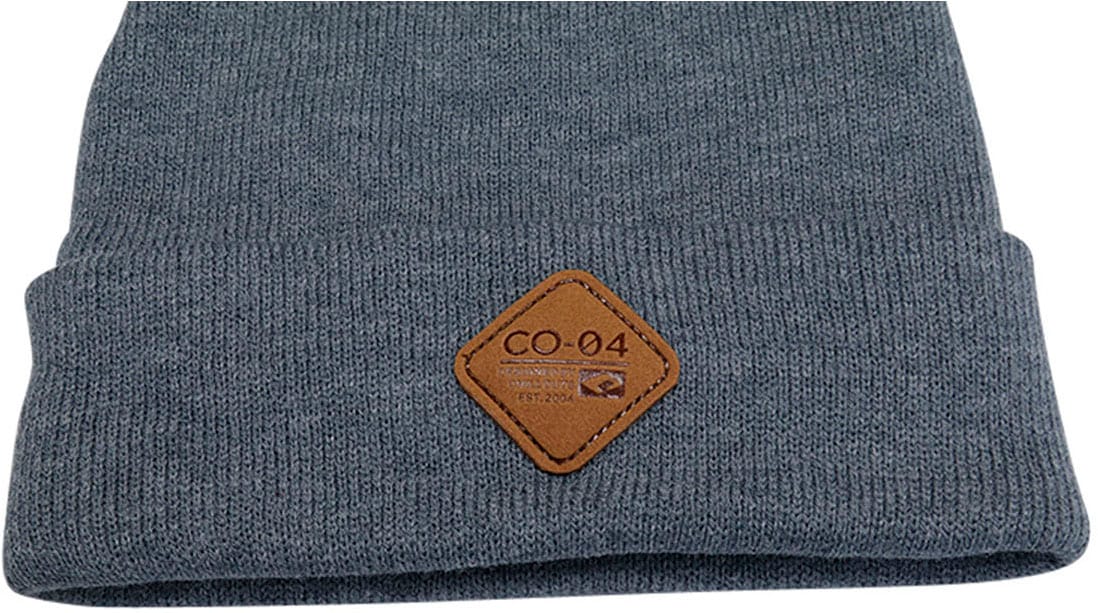 chillouts Beanie »Nicki Hat«, mit stilvollem Logo-Emblem