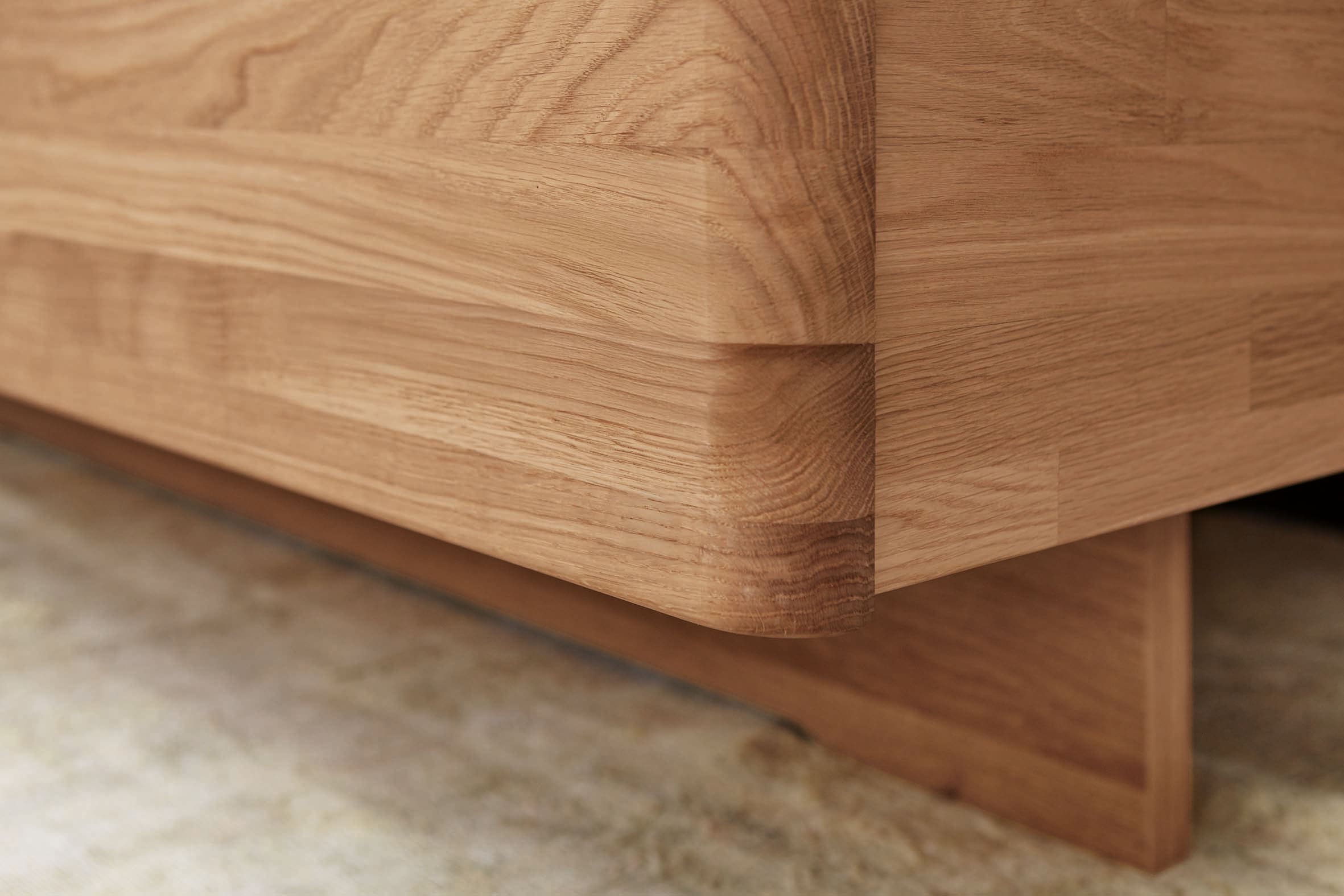 WIEMANN Holzbett »Cardiff, Bettgestell, Bettrahmen, teilmassiv, mit Polsterkopfteil« Belastbarkeit 110/220 Kg, 4-fache höhenverstellbar, MADE IN GERMANY,  Fußteil aus Massivholz, verschiedene Größen