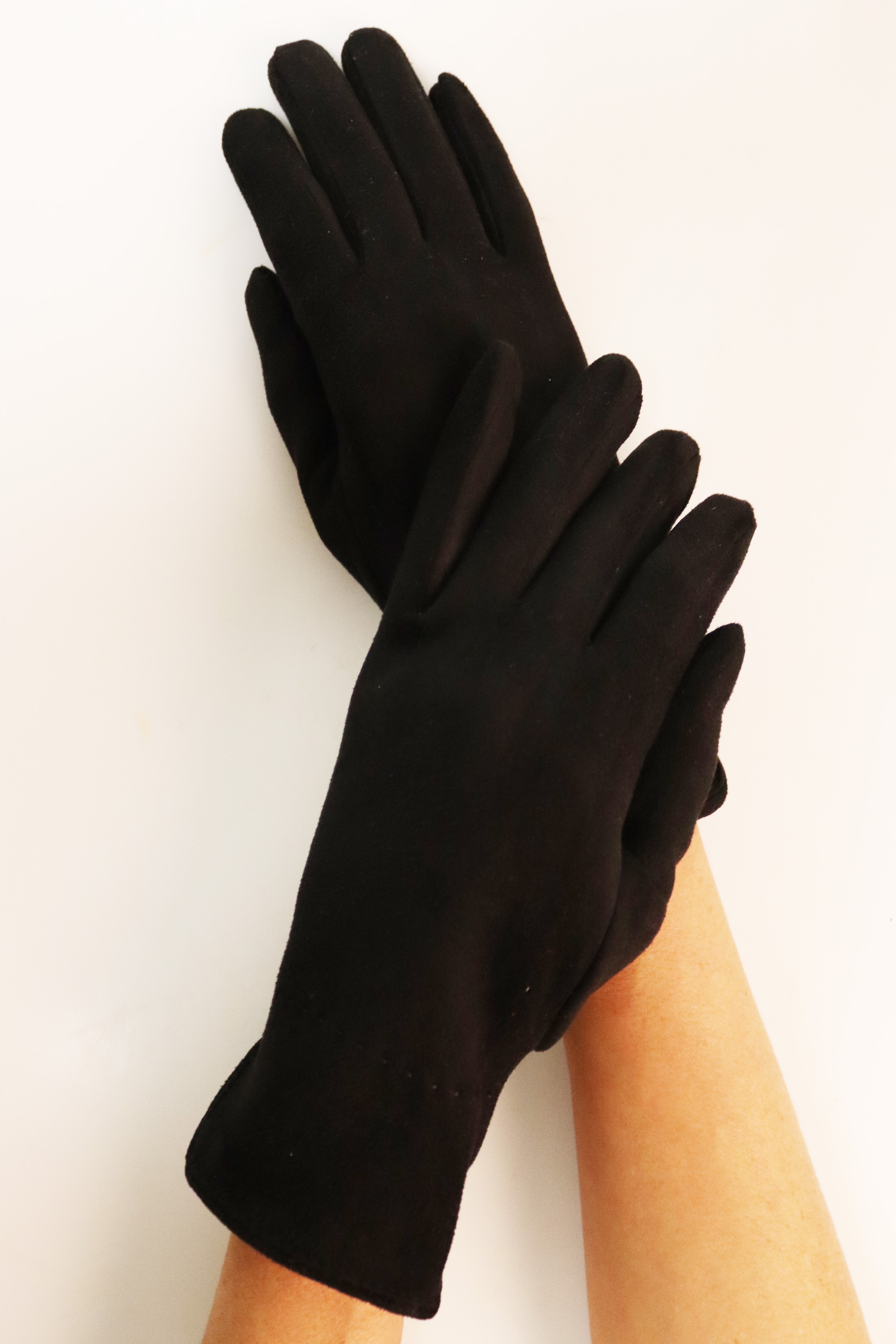 Capelli New York Strickhandschuhe 1 Paar,  mit Ziernaht, Metall-Logo, Feinripp-Strick, elastisch