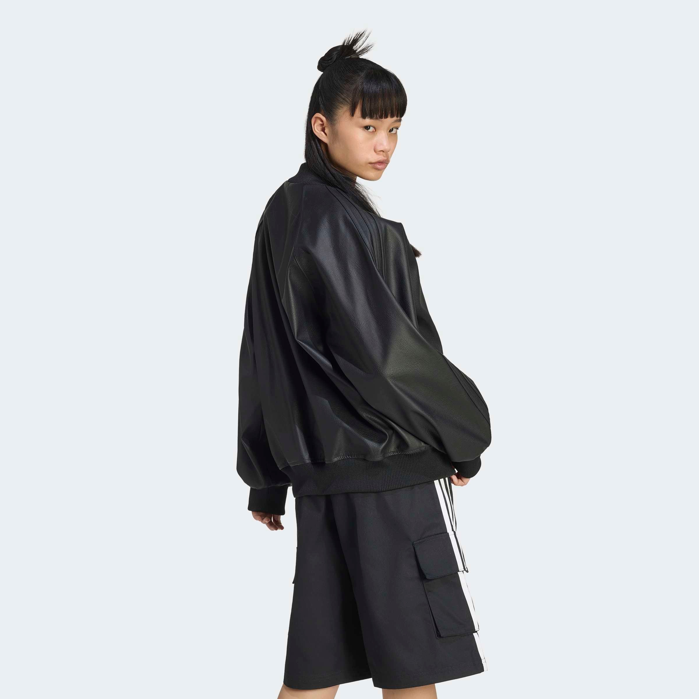 adidas Originals Outdoorjacke »PLTHR SST TT« für Erwachsene, mit Reißverschluss, aus Polyurethan