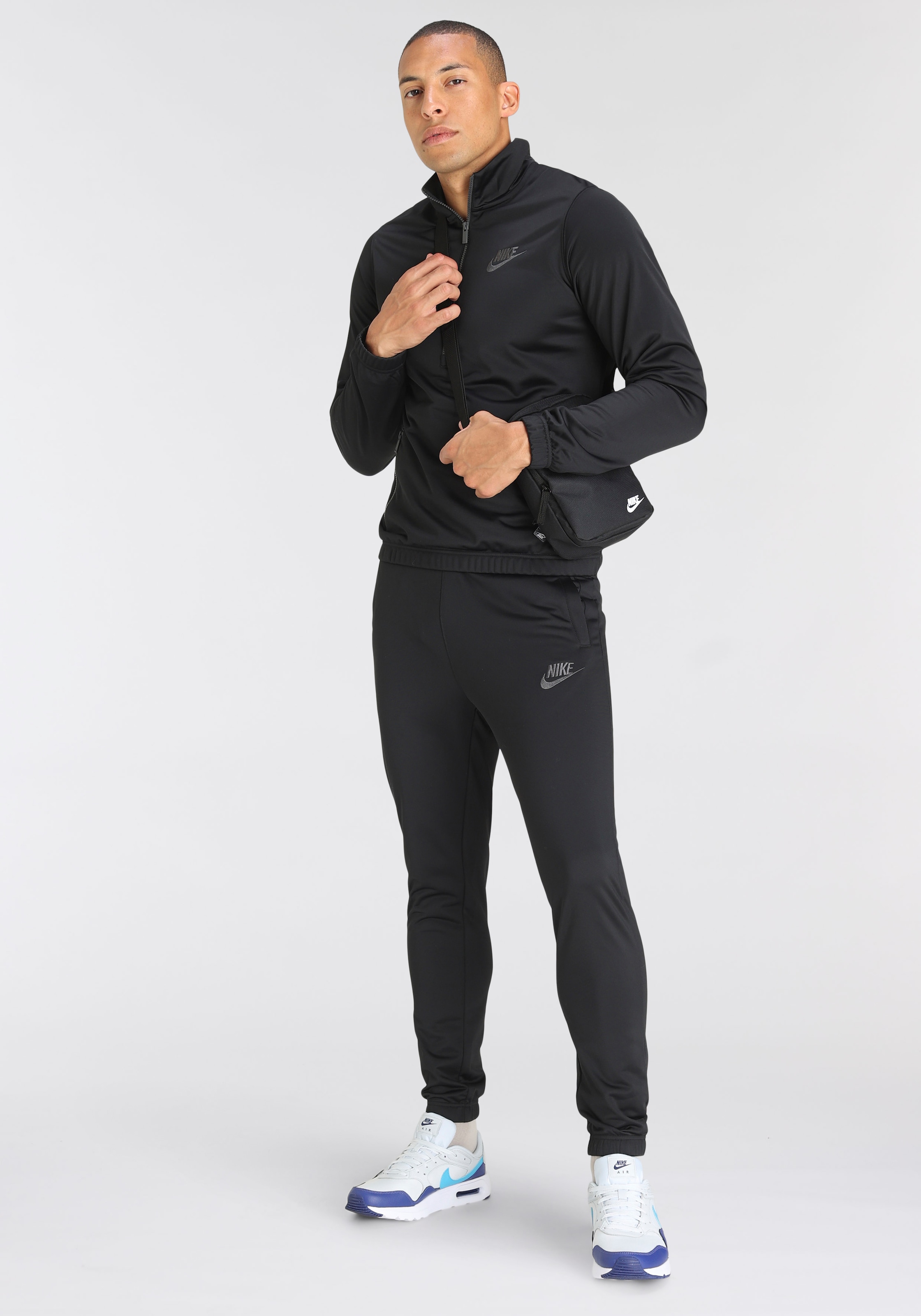 Nike Sportswear Trainingsanzug »Sport Essentials Poly-Knit 2 tlg.) Track (Set, Men\'s Suit«, bei