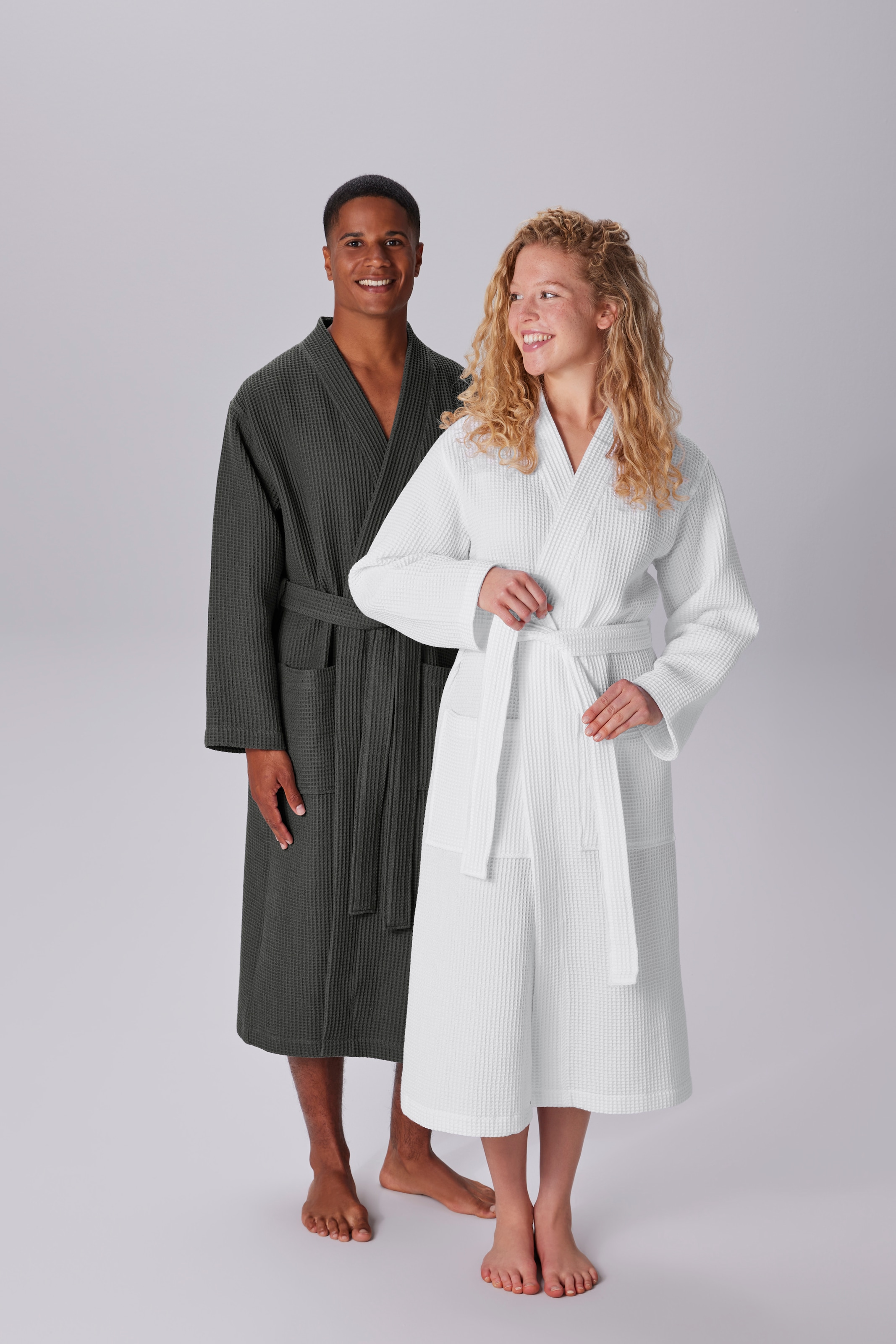 my home Unisex-Bademantel »Inga, Waffelpiqué, ideal für Sauna & Spa, Hotelbademantel«, (1 St.), kleines Packmaß, Taschen, Damen & Herren, S-3XL, Morgenmantel