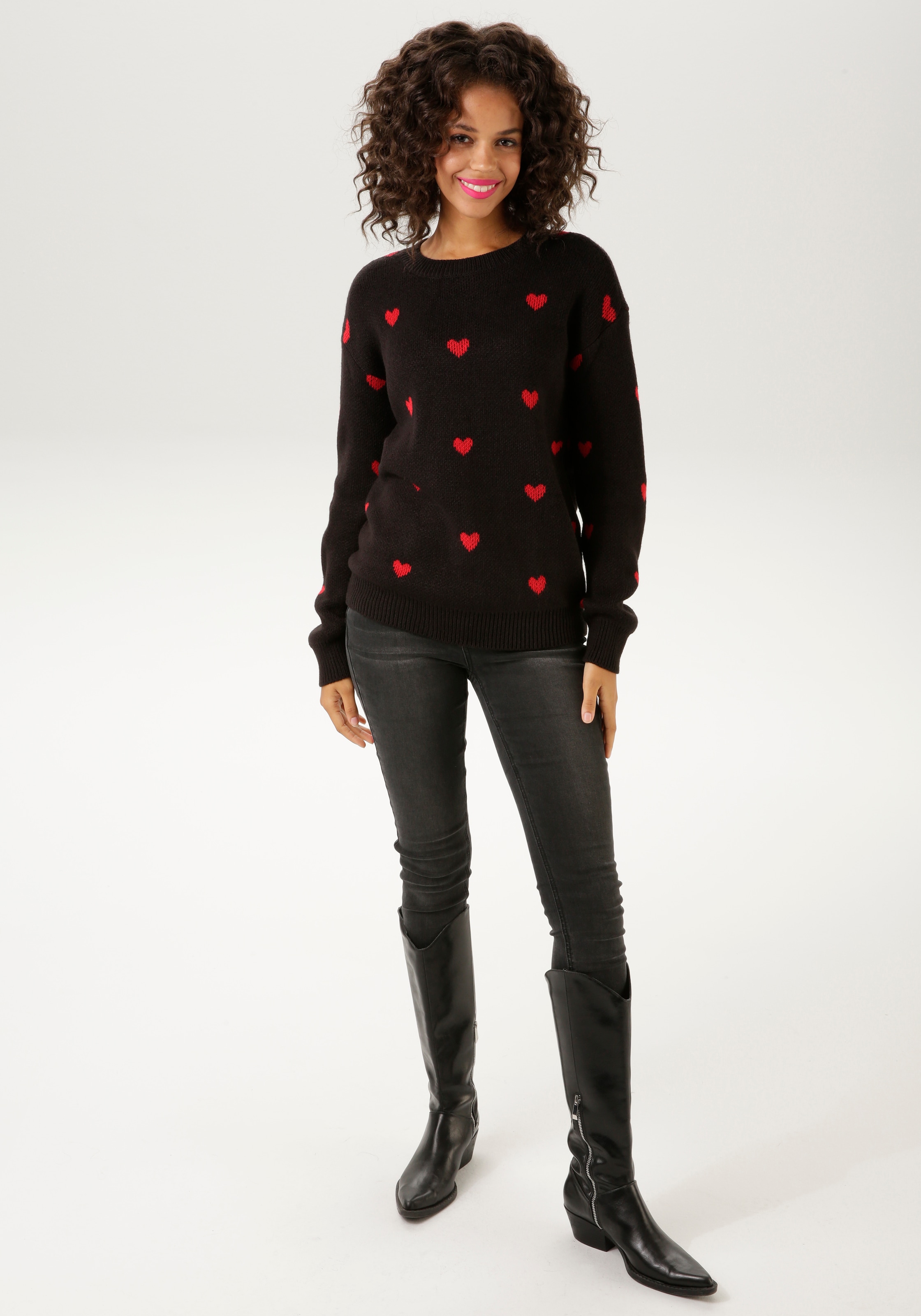 Aniston CASUAL Strickpullover, mit eingestrickten Herzchen