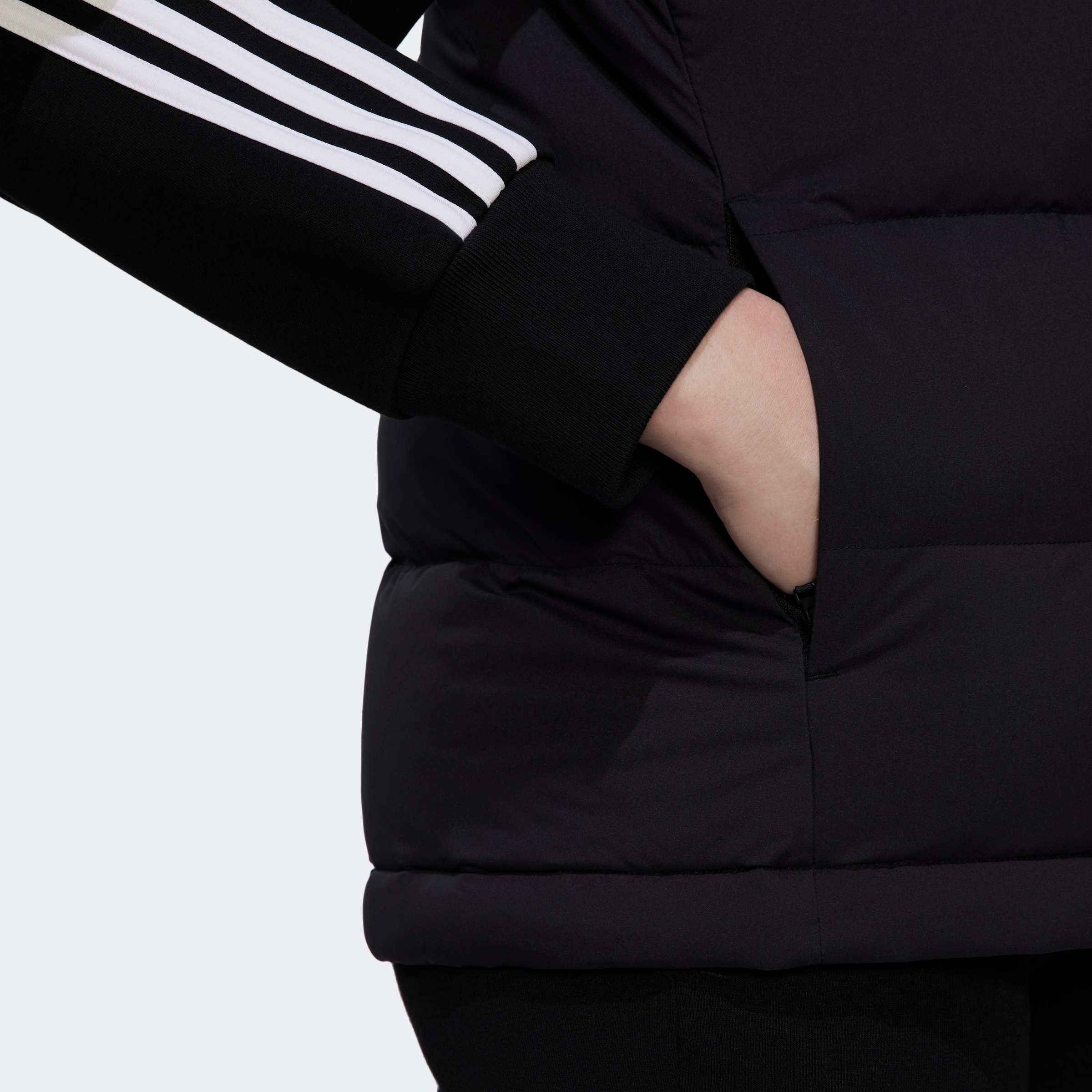 adidas Sportswear Funktionsweste »HELIONIC DAUNENWESTE«