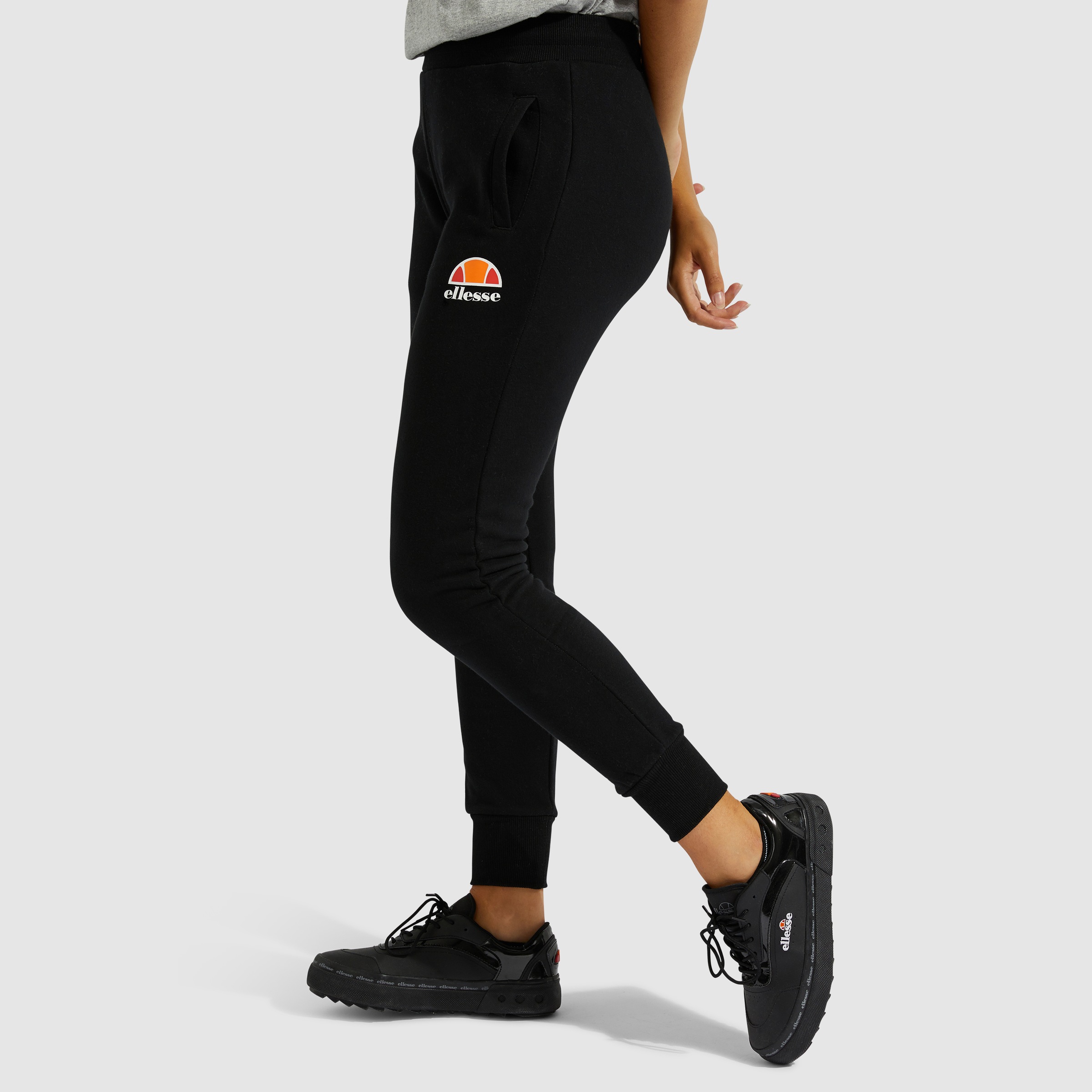 Ellesse Jogginghose »QUEENSTOWN JOG PANT«