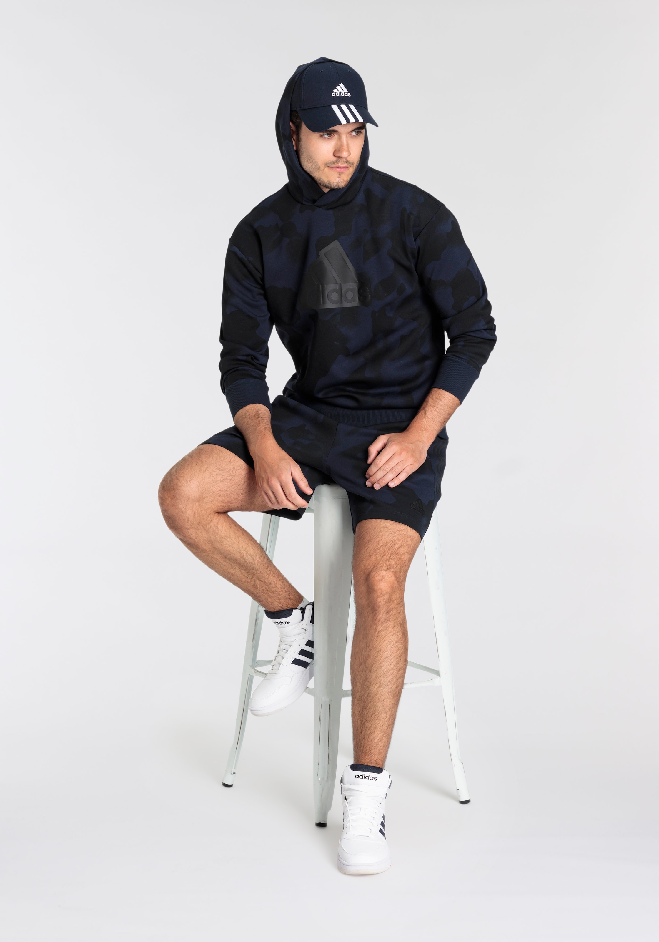 adidas Sportswear Shorts »M FI 3S SHO AOP«, (1 tlg.)