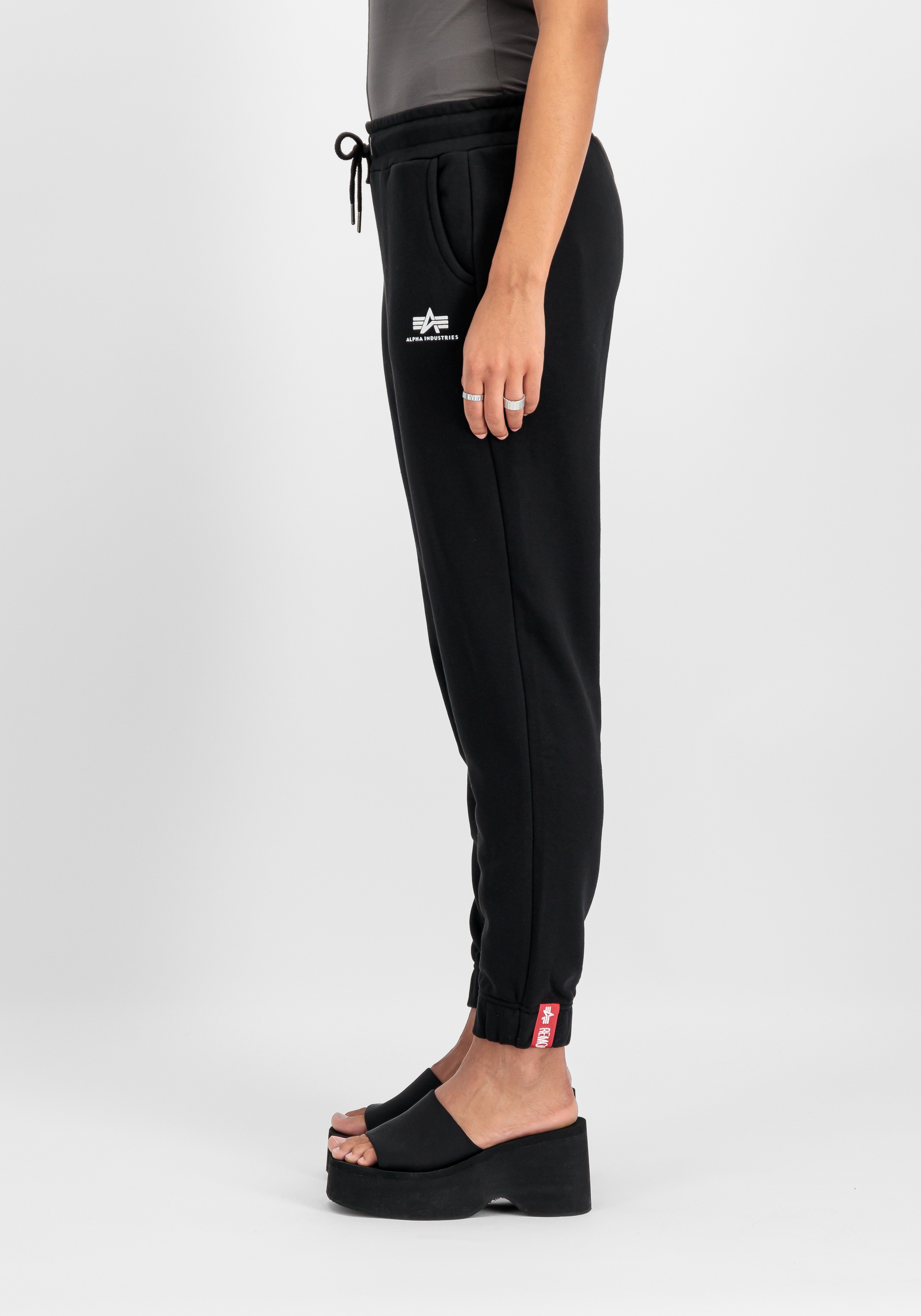 Alpha Industries Jogginghose »Alpha Industries Women - Jogger Basic Jogger SL W«