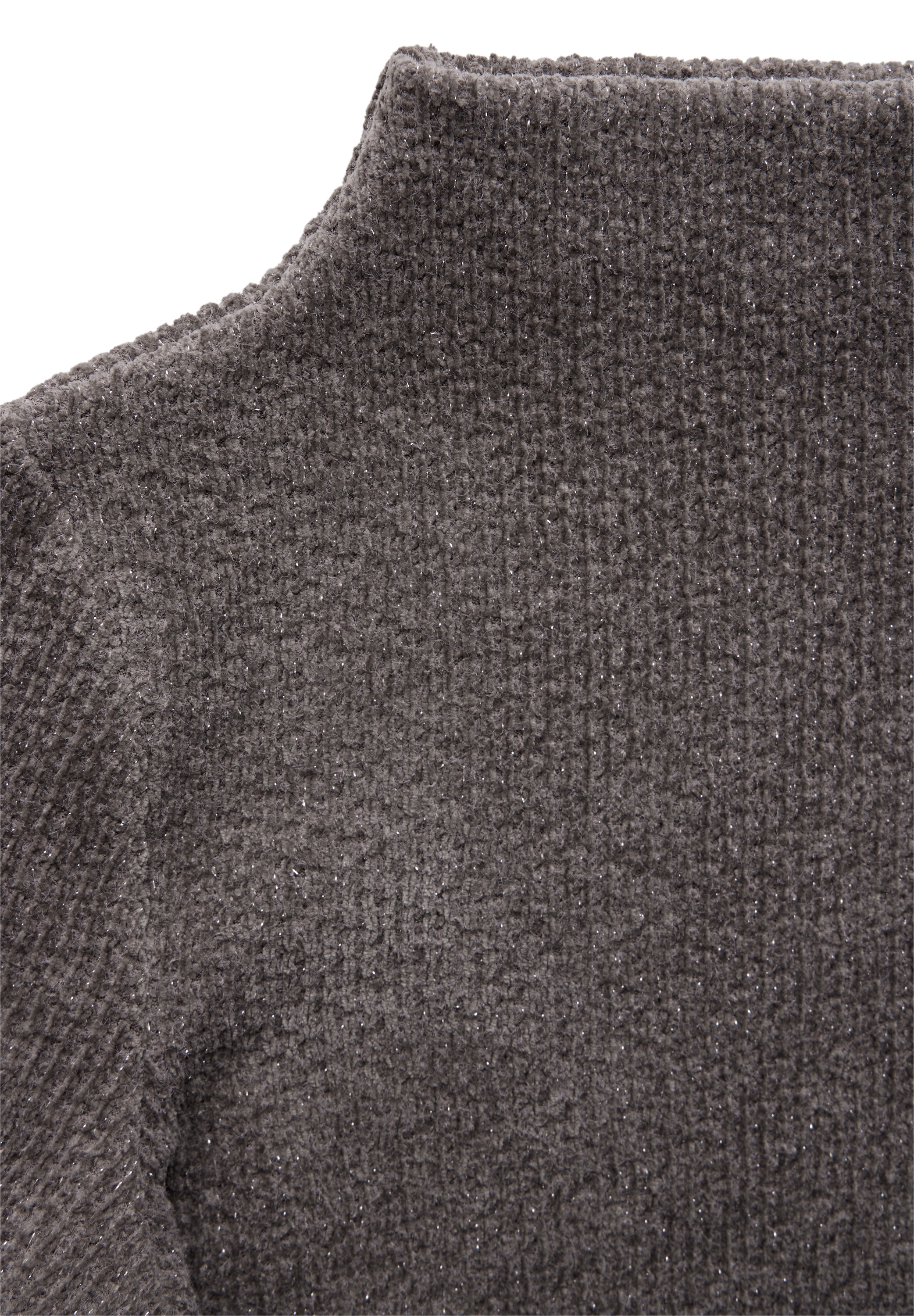 STREET ONE Langarmshirt, mit metallisierten Fasern