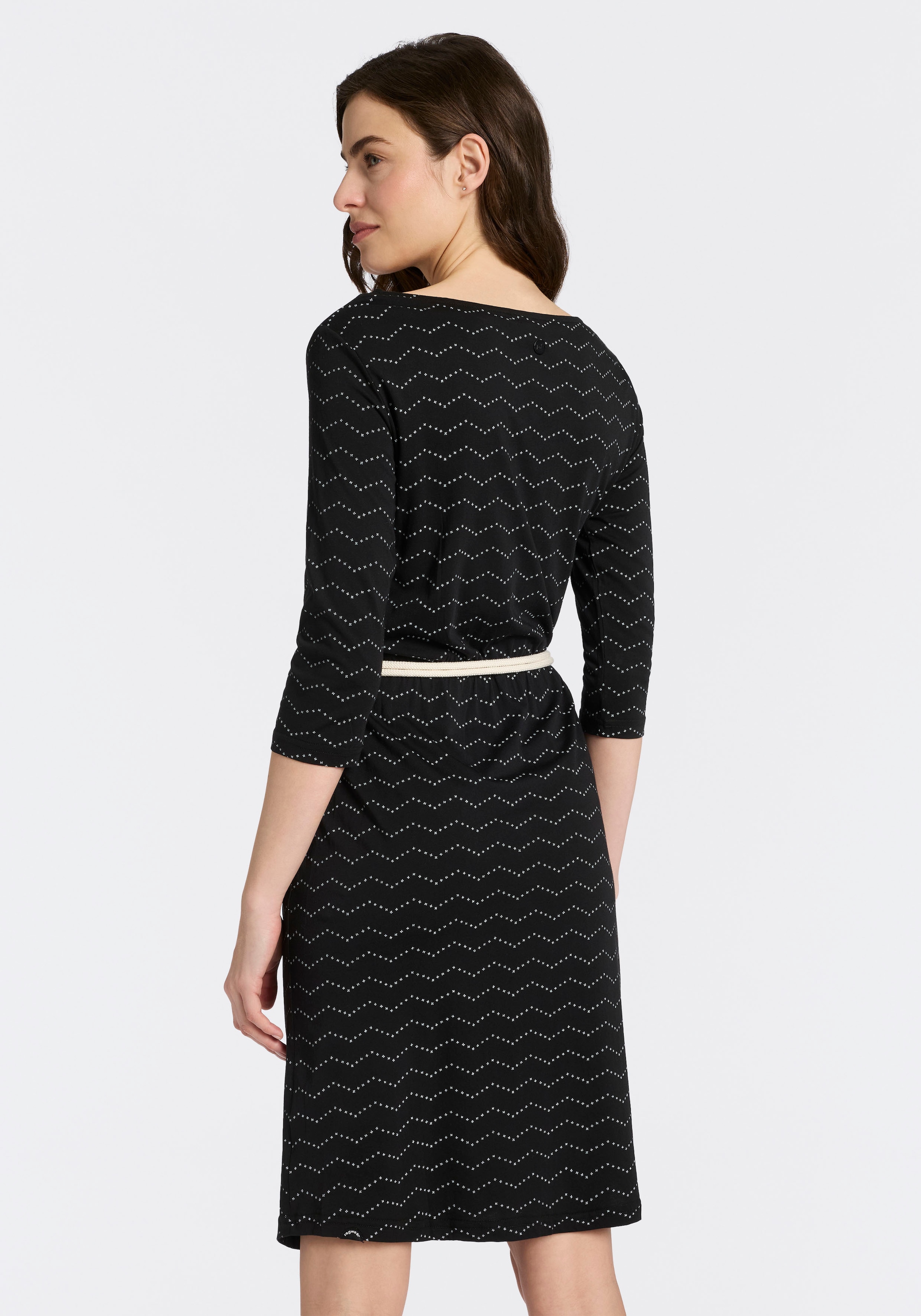 Ragwear Jerseykleid »LILITHA ZIG ZAG O« mit Taillen-Bindegürtel