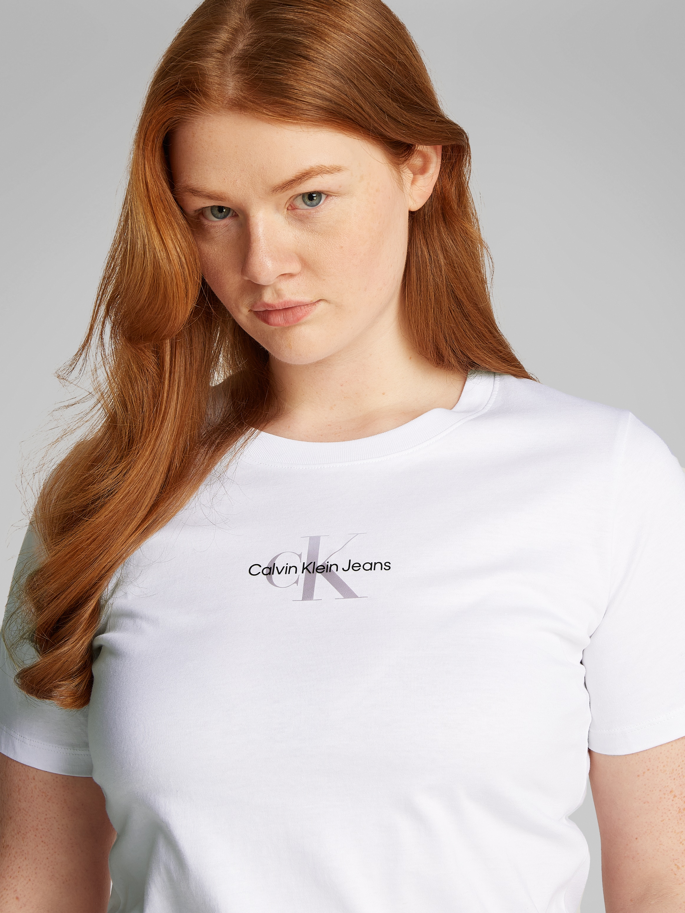 Calvin Klein Jeans Plus T-Shirt »PLUS GRADIENT MONOLOGO SLIM TEE«, in großen Größen