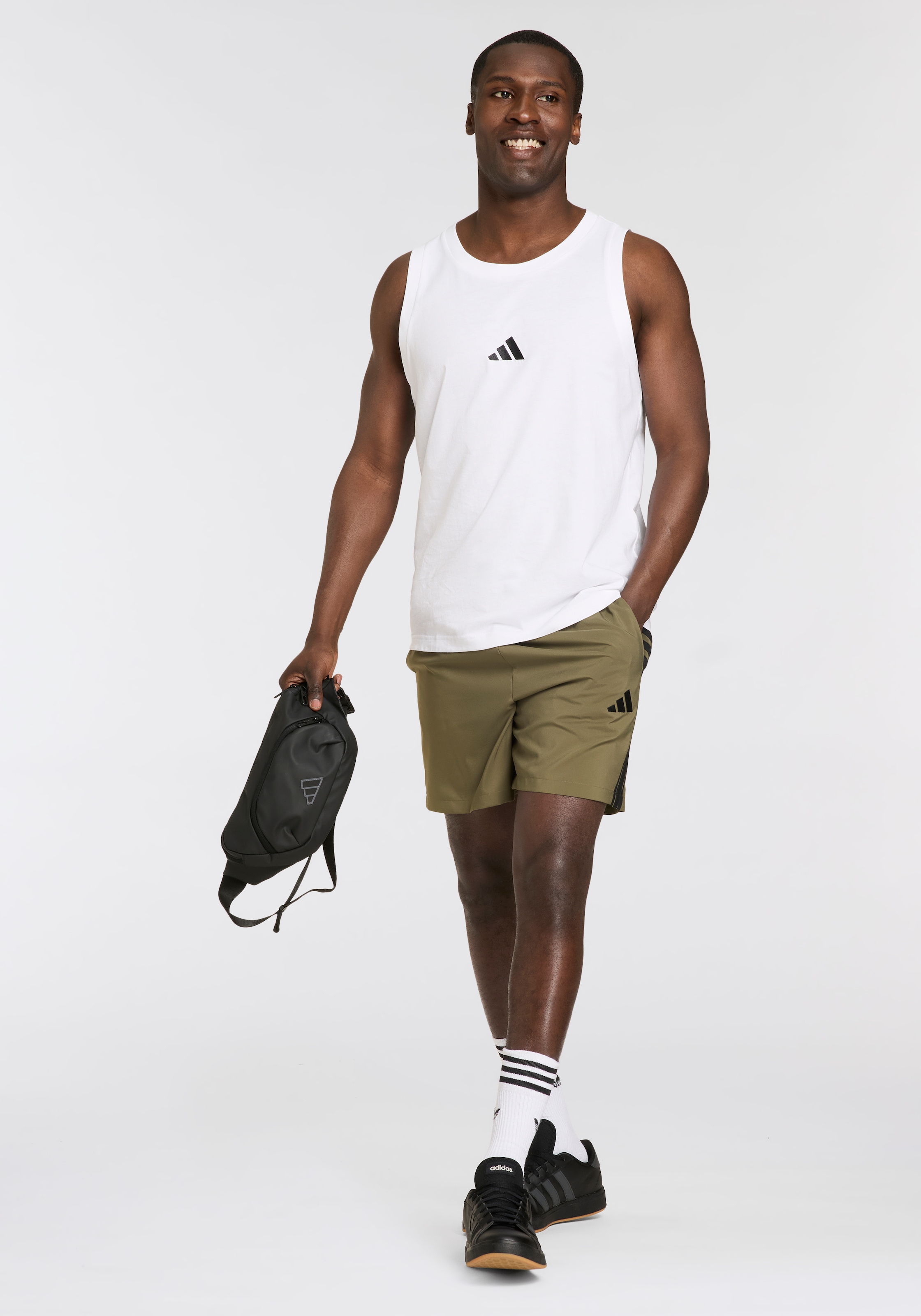 adidas Sportswear Shorts »M 3S CHELSEA B«, (1 tlg.), kurze Trainingsshorts