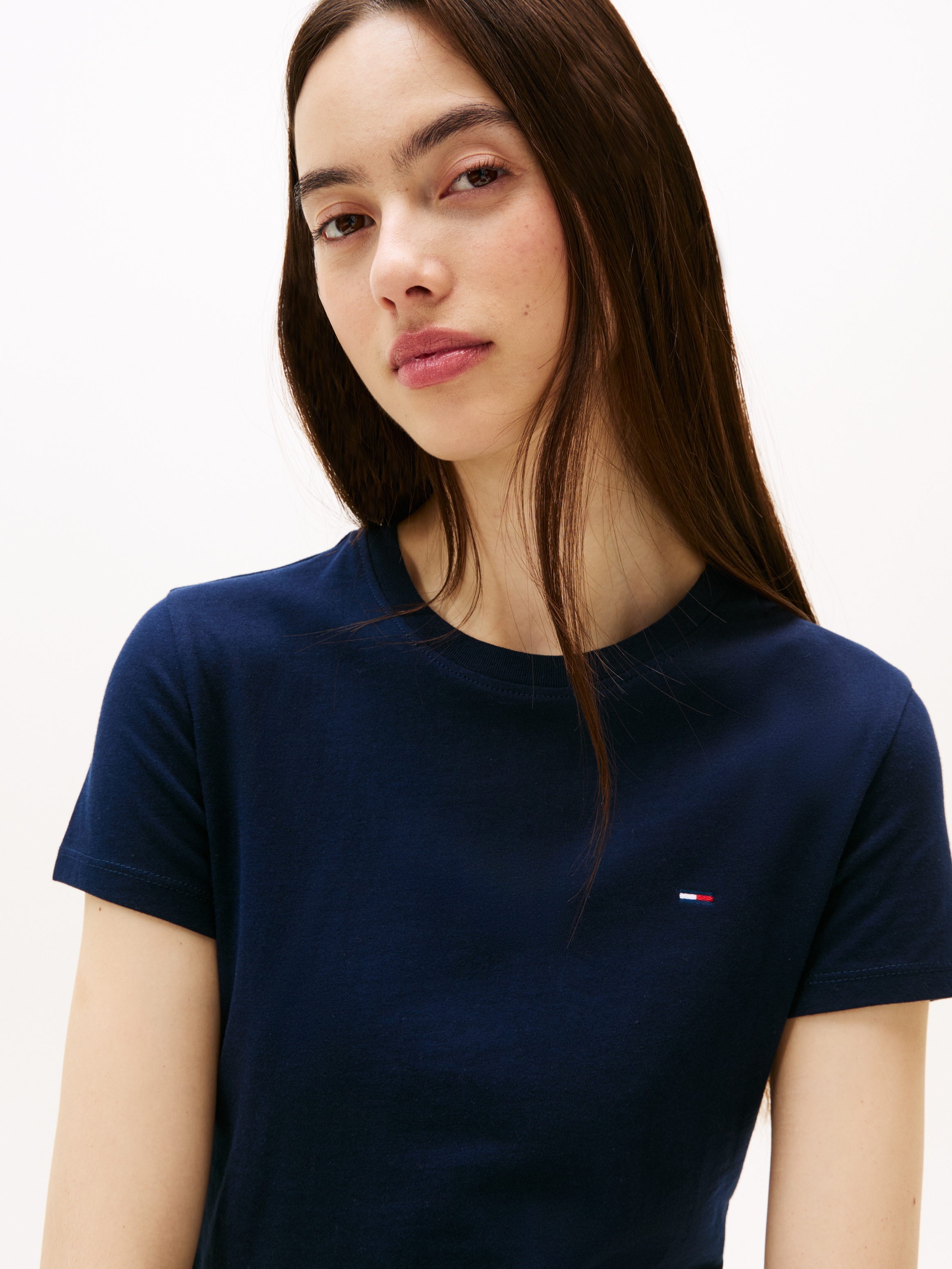 Tommy Jeans T-Shirt »TJW 2PACK C-NECK TEE«, (Packung, 2 tlg., 2er), mit Logo-Stickerei