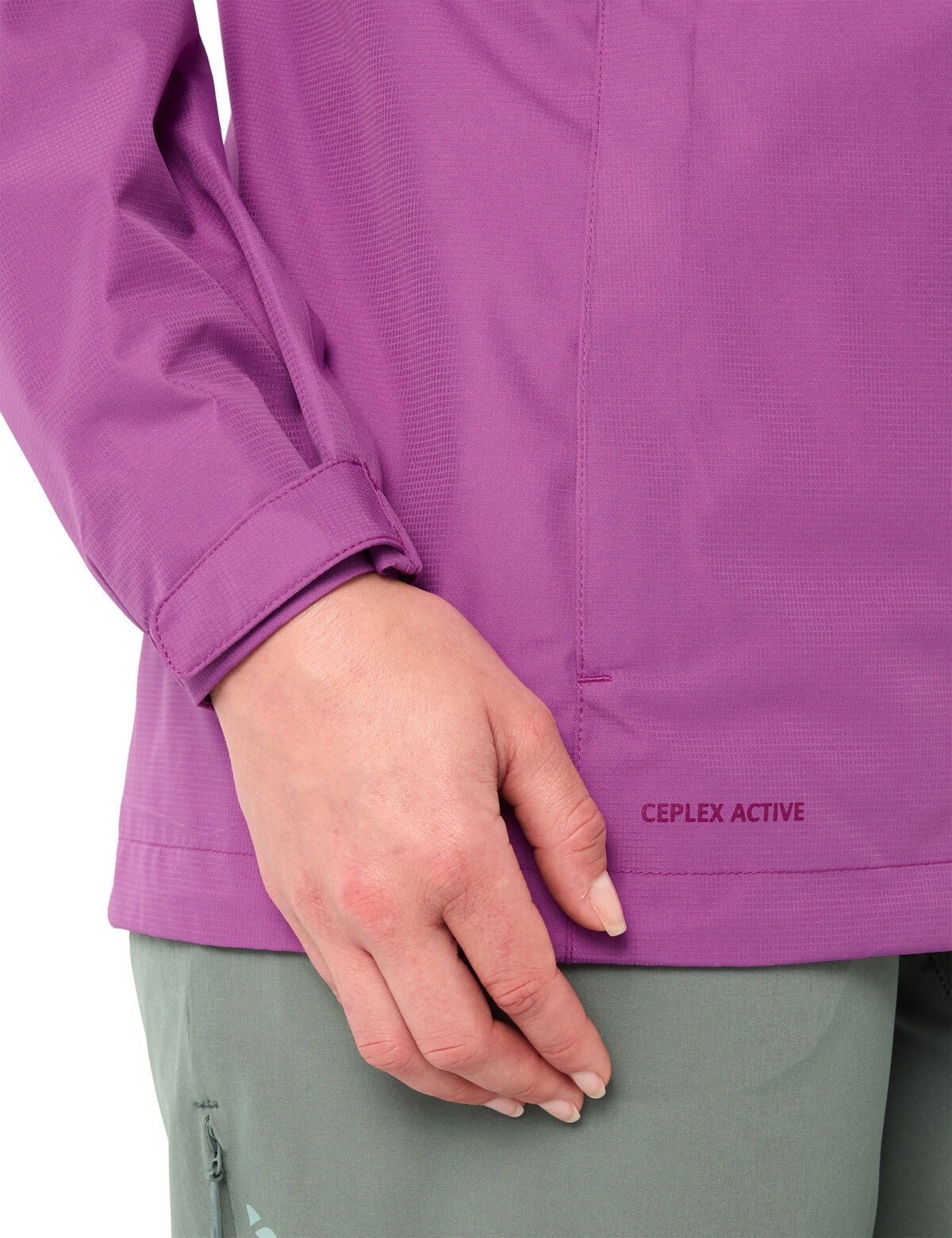 VAUDE Fahrradjacke »Women's Escape Bike Light Jacket« mit Kapuze für Radsport, Wandern und Nordic Walking, wasserabweisend, winddicht