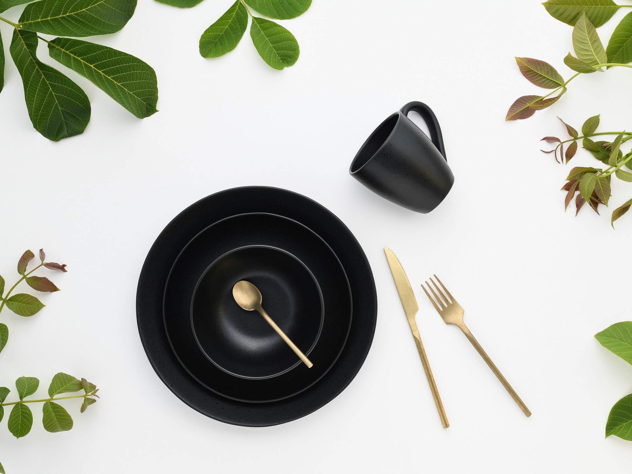 CreaTable Kombiservice »Magic Black Coupe«, (Set, 8 tlg.), Spezialglasur mit glänzenden Sprenkeln