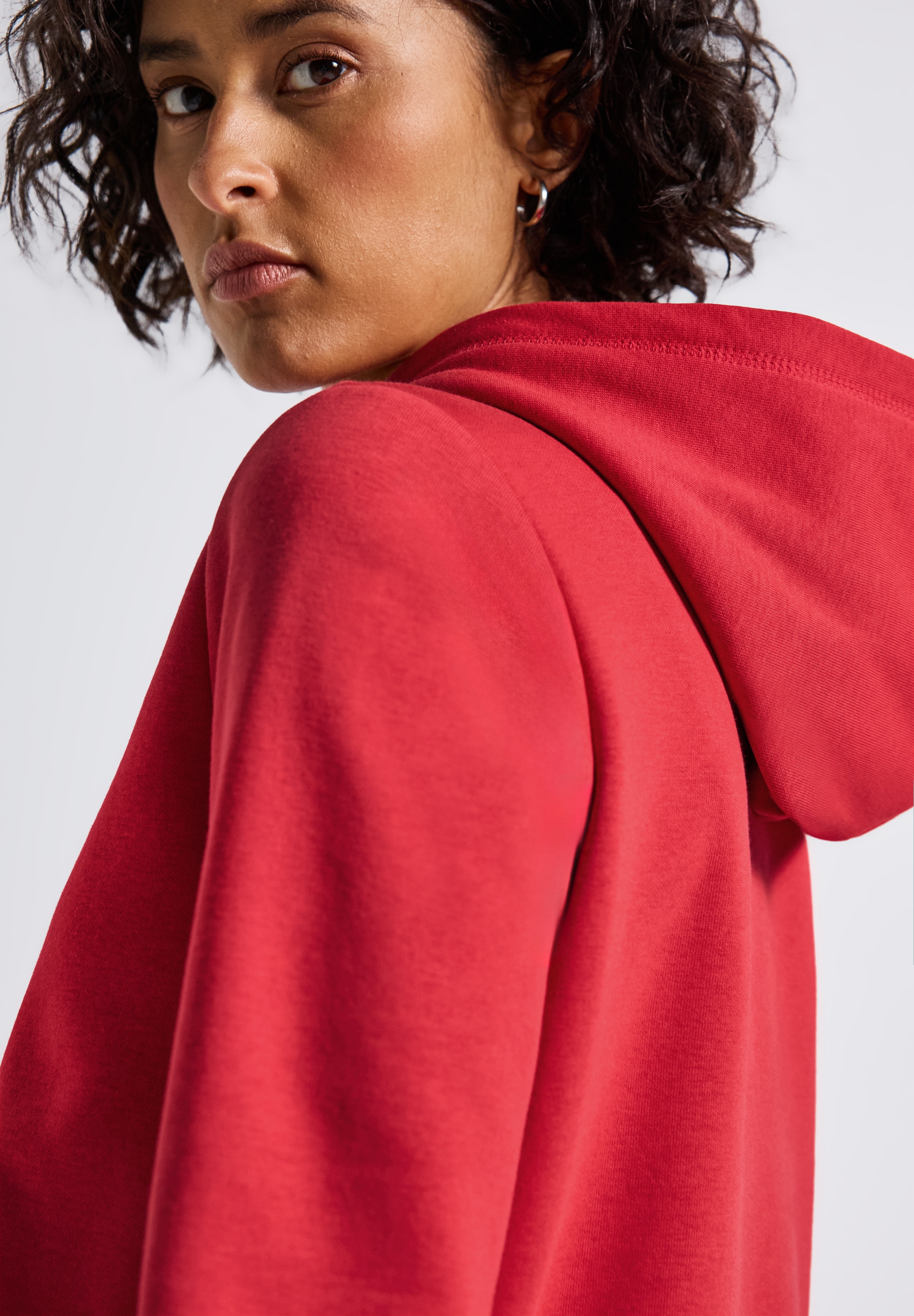 STREET ONE Sweatshirt , mit Kapuze
