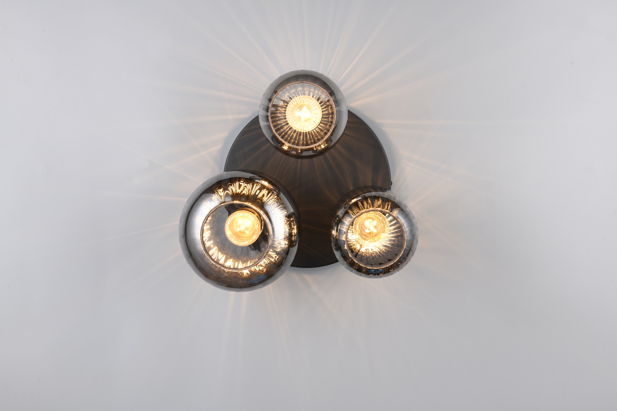 TRIO Leuchten Deckenleuchte »DIVA, E27 Deckenlampe 3-flammig mit Glasschirm, exkl 3xE27 max 10W« E27 1 Stk. warmweiß - kaltweiß Deckenlampe Ø 39cm, Glasschirme in 3 Formen, Lampe Wohnzimmer Küche