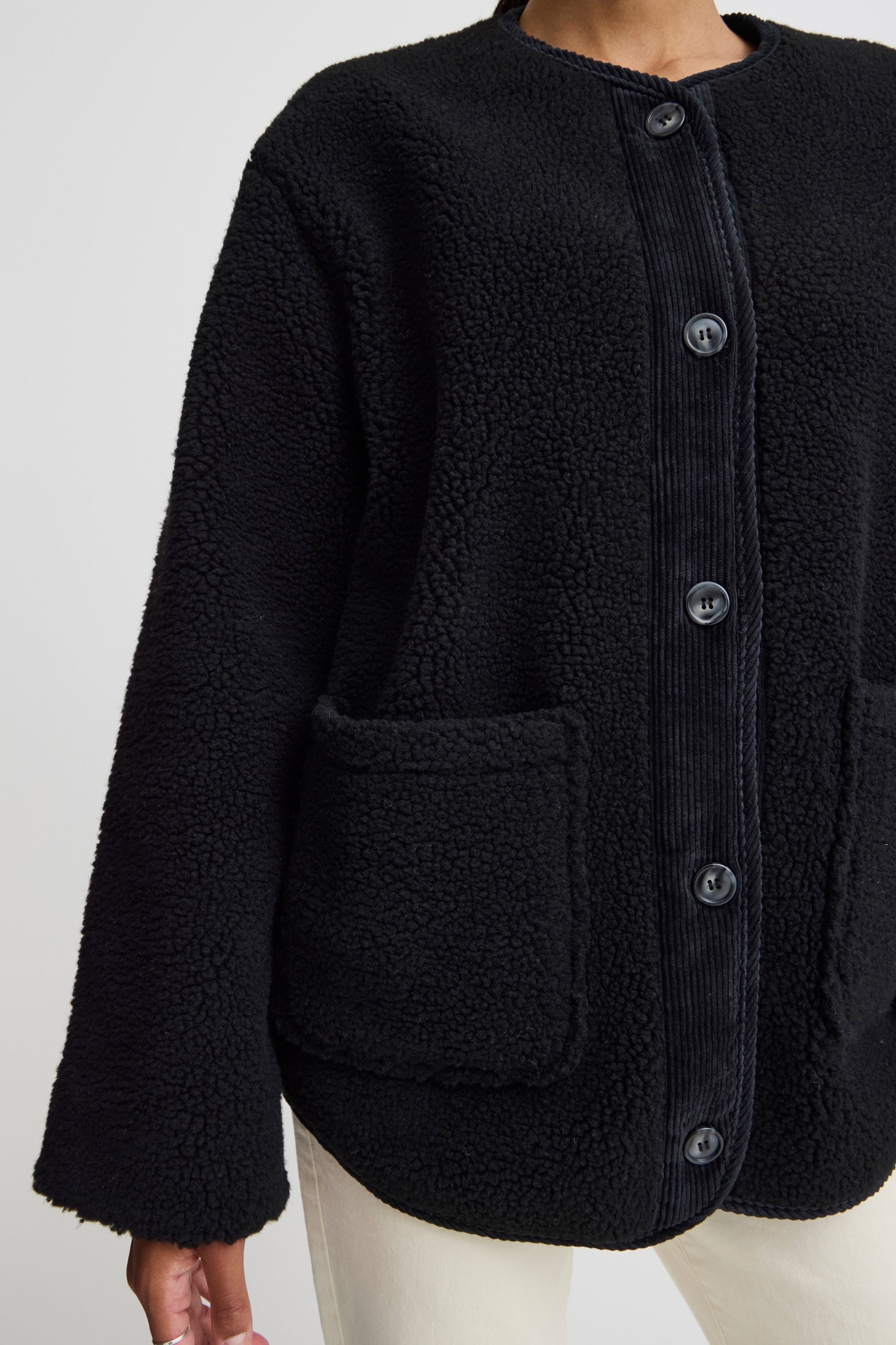 b.young Plüschjacke »Plüschjacke BYCOTTY JACKET -«