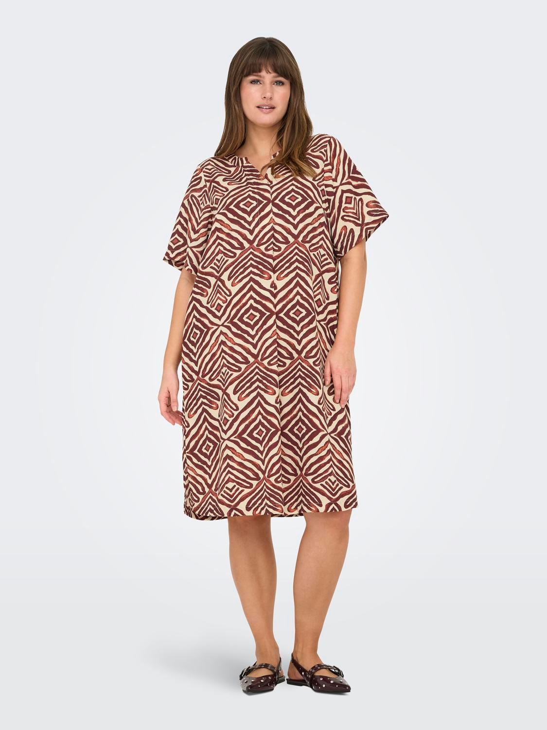 ONLY CARMAKOMA Sommerkleid »CARSHILLA 2/4 KNEE DRESS VIS AOP BS«