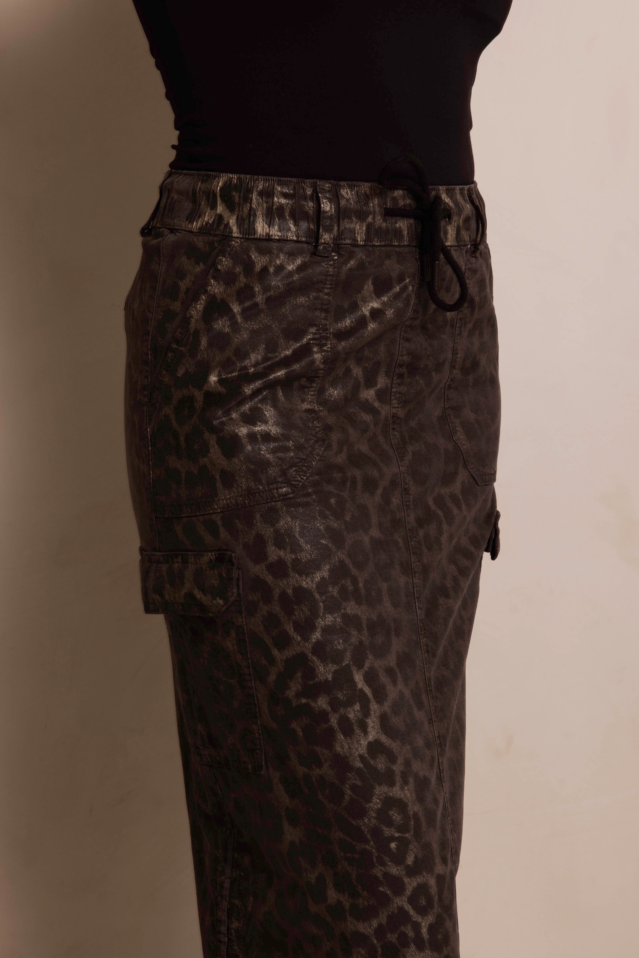 Zhrill Midirock »ZHJIL« im Leo-Look und mit Cargo-Taschen