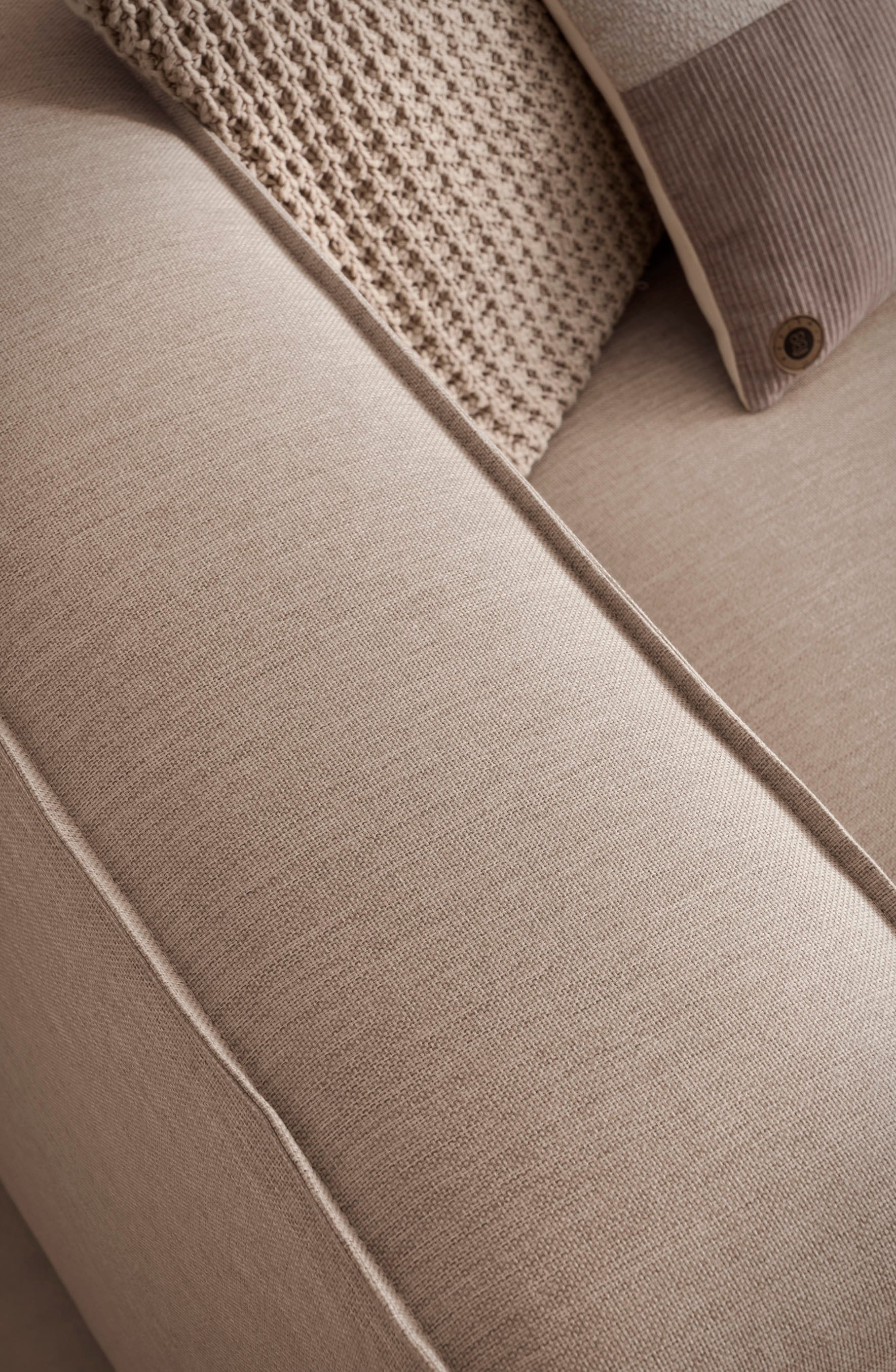 LeGer Home by Lena Gercke Ecksofa »PIARA XXL, Big-Sofa in Cord oder Leinenoptik, L-Form, mit Kedernaht«, wahlweise Ottomane rechts/links, schwarze Füße, extra tiefe Sitzfläche