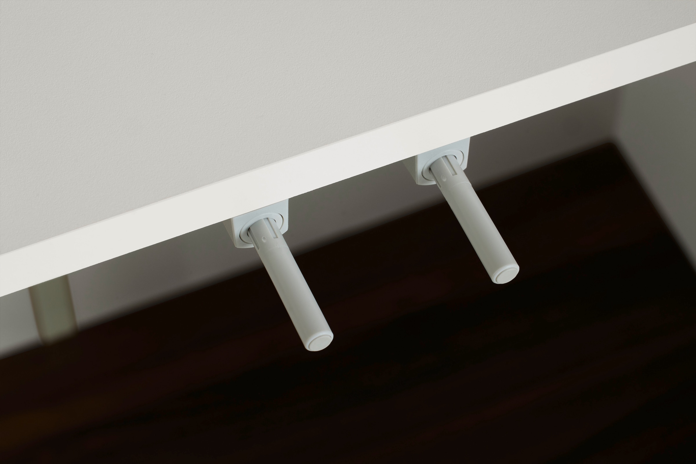 YUNY by PAIDI Kleiderschrank »LOVELY ALIV inkl. Kleiderstangen und Einlegeböden« Off-White, zertifizierte Qualität, Push-to-open