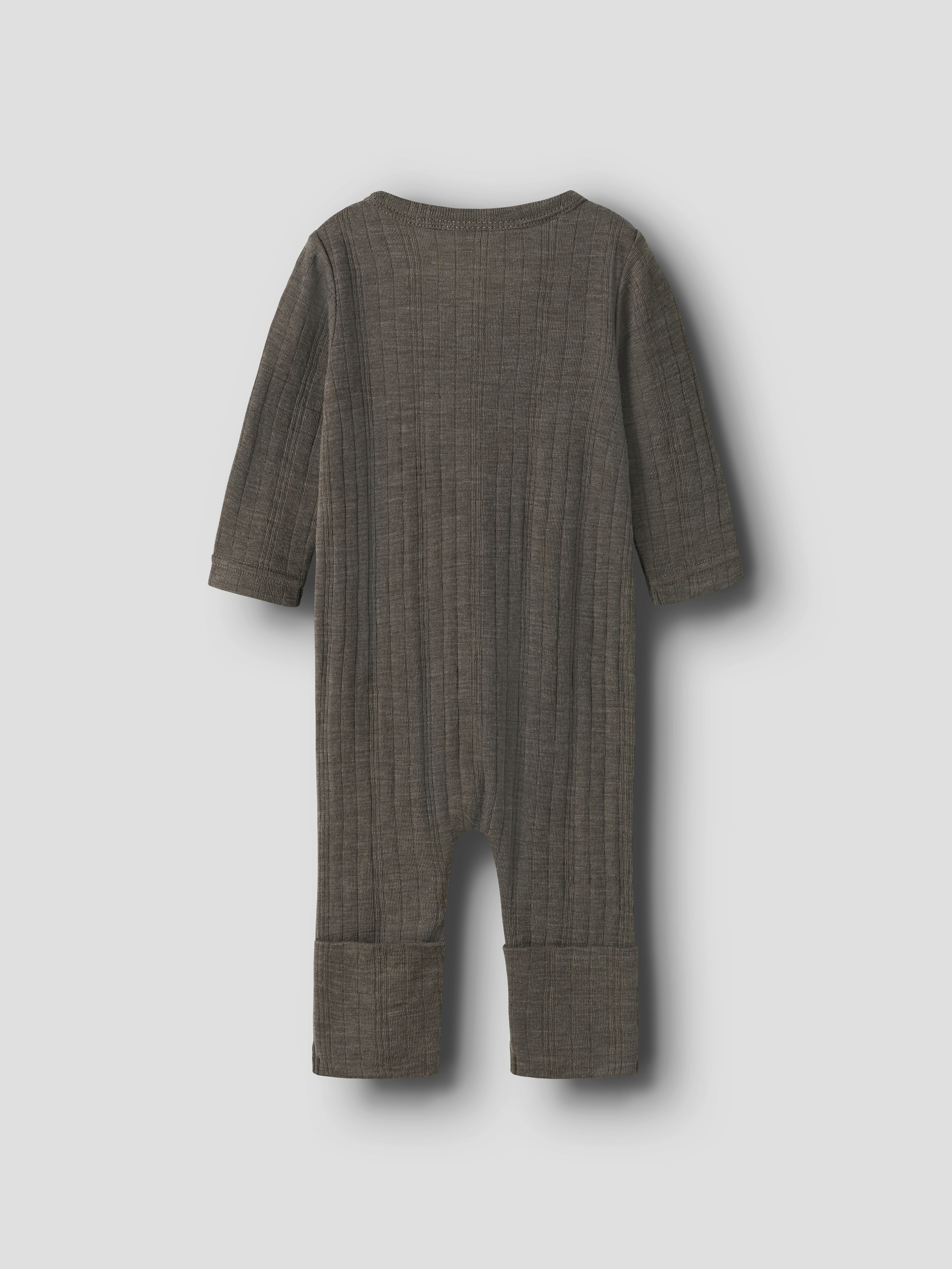 Name It Schlafanzug »NBMWANG WOOL NEEDLE NIGHTSUIT SOLID NOOS« aus Wolle, Regular Fit, mit Reißverschluss und Kinnschutz, für Babys