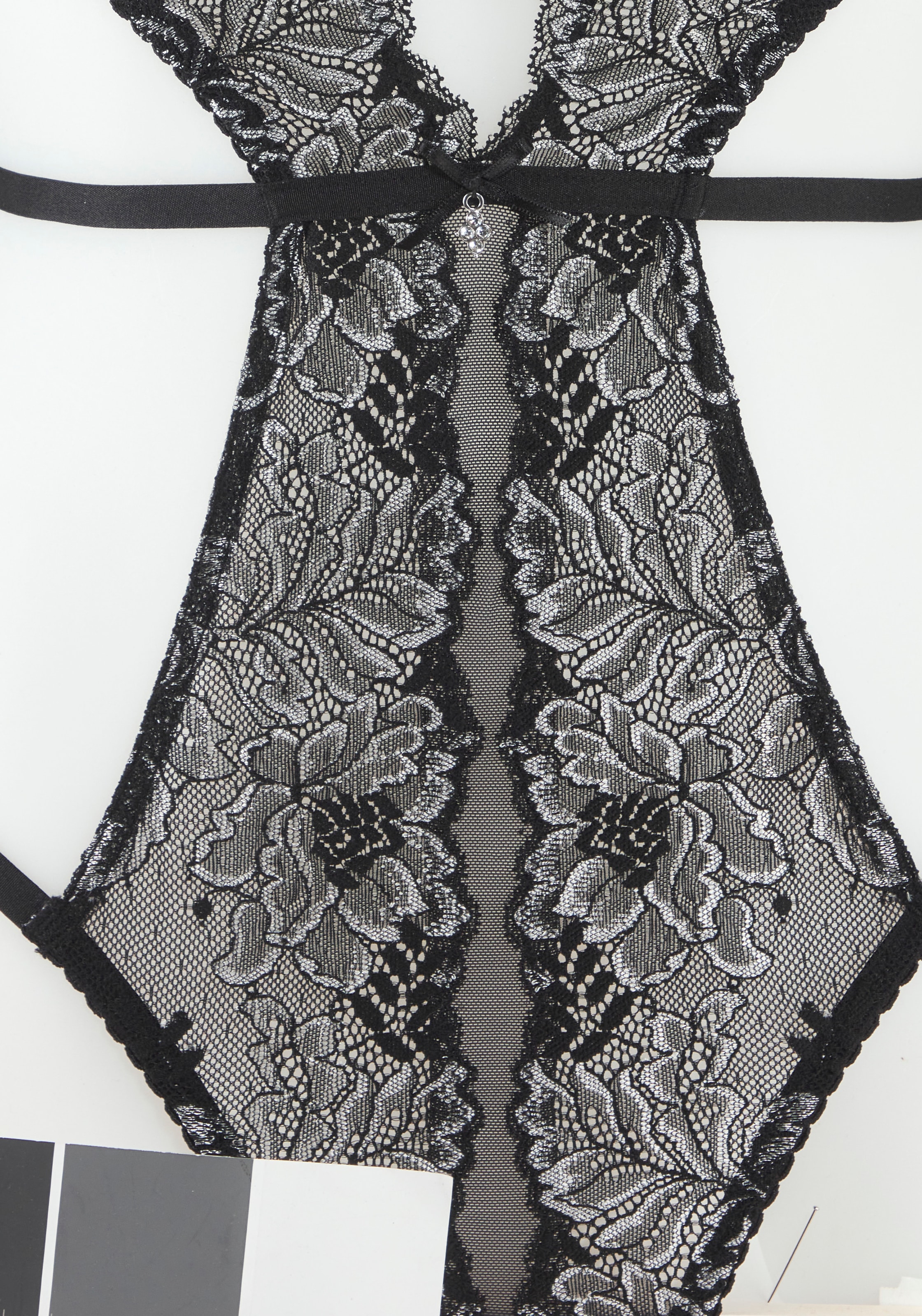 LASCANA Stringbody ohne Bügel, rundum aus floraler Spitze, sexy Dessous. Reizwäsche