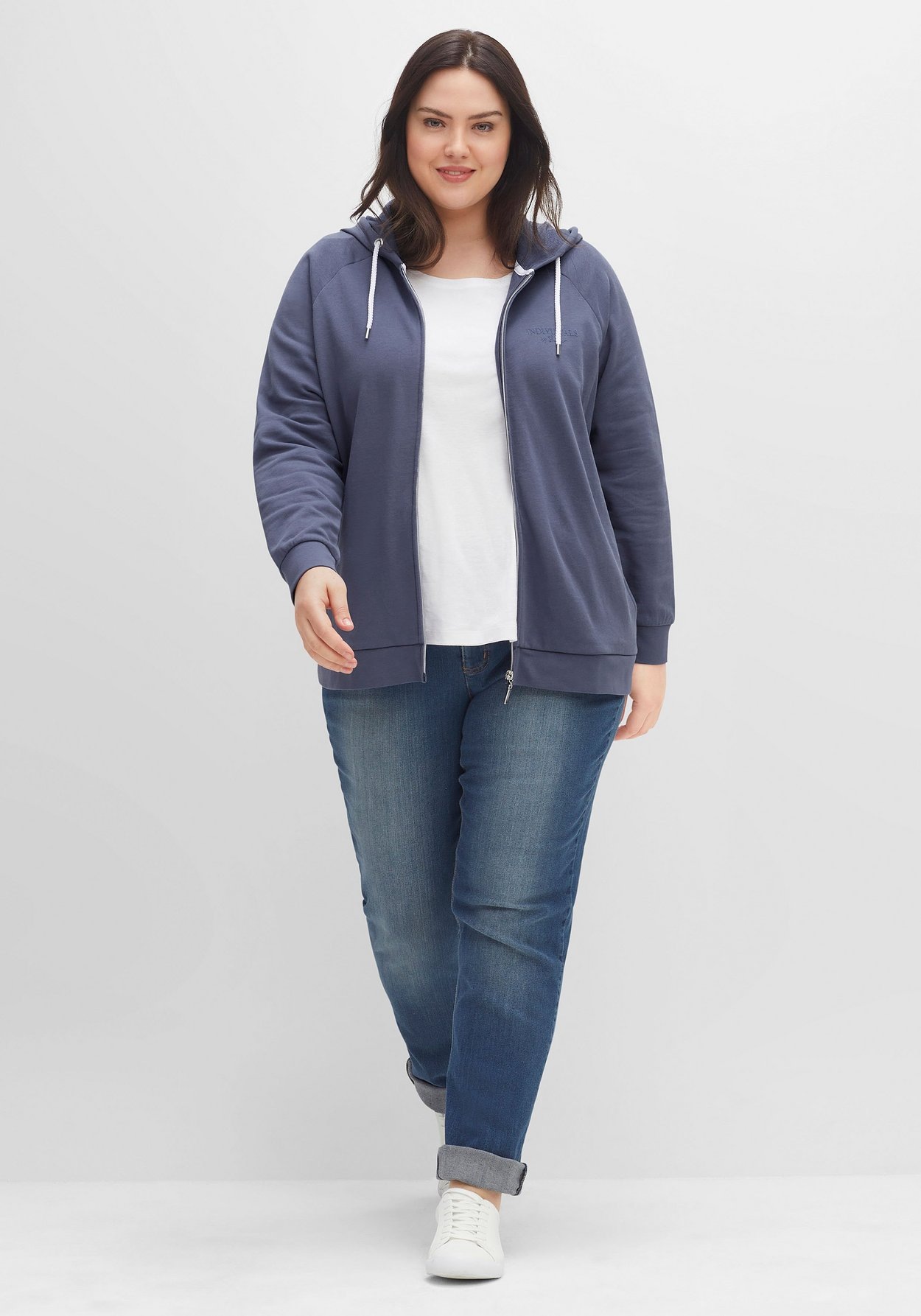 Sheego Kapuzensweatjacke »Sweatjacke mit Flockprint und Eingrifftaschen«