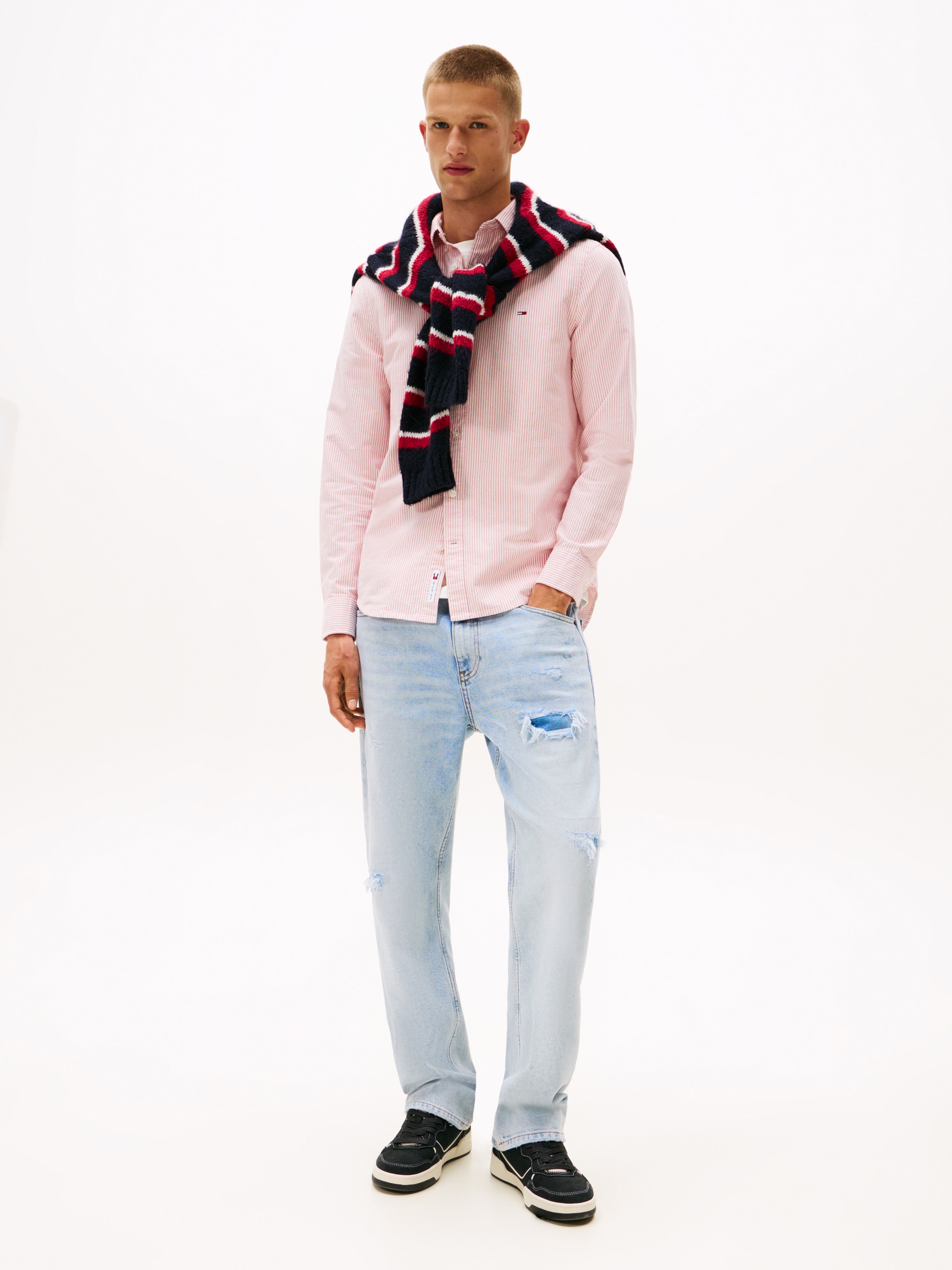 Tommy Jeans Langarmhemd »TJM SLIM STRIPE OXFORD SHIRT EXT« Mit Button-Down-Kragen