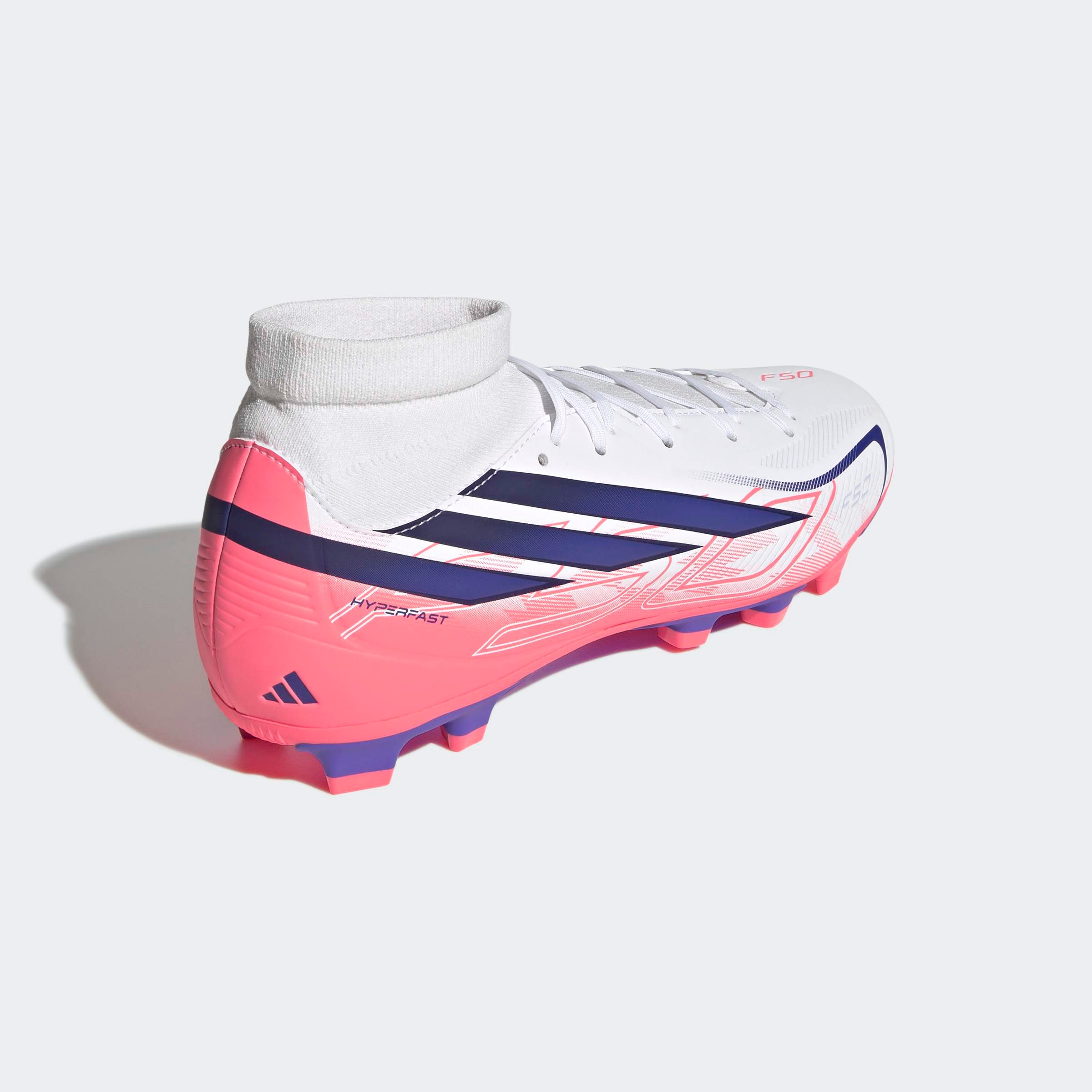 adidas Performance Fußballschuh »F50 HYPERFAST CLUB MID , FESTE / GEMISCHTE BÖDEN«  für viele verschiedene Böden geeignet
