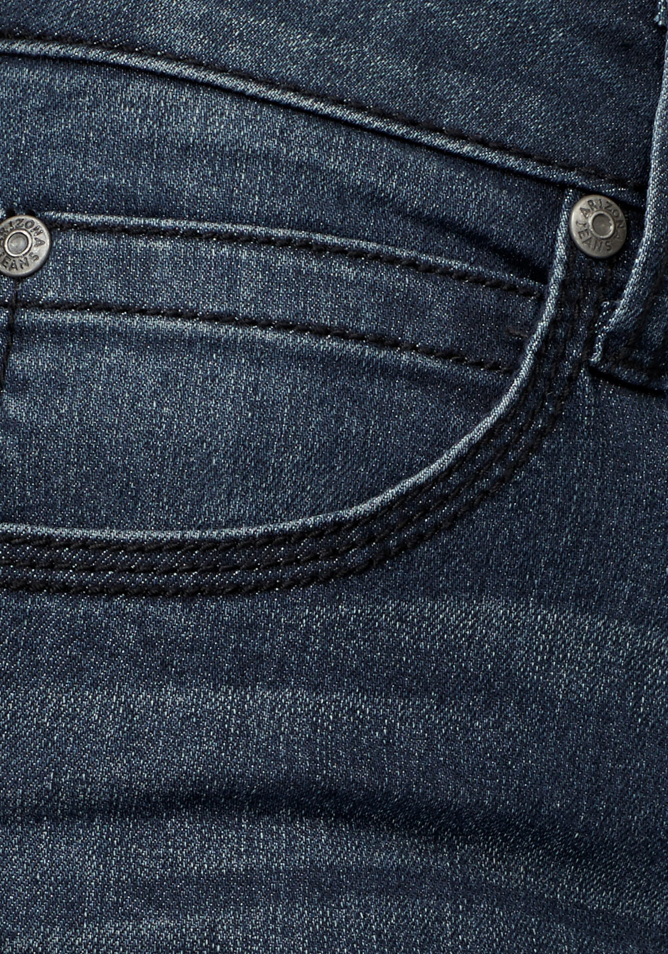 Arizona Bootcut-Jeans »Shaping«, bootcut, Kontrastnähte, Used-Look-Waschung, niedrige Leibhöhe