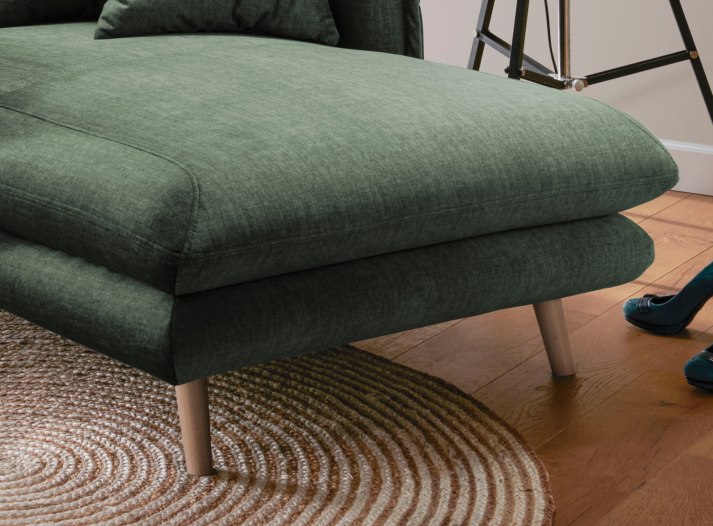 INOSIGN Loveseat »Lazio«, moderner Sessel mit einer bequemen Polsterung, 2 Stk. Zierkissen