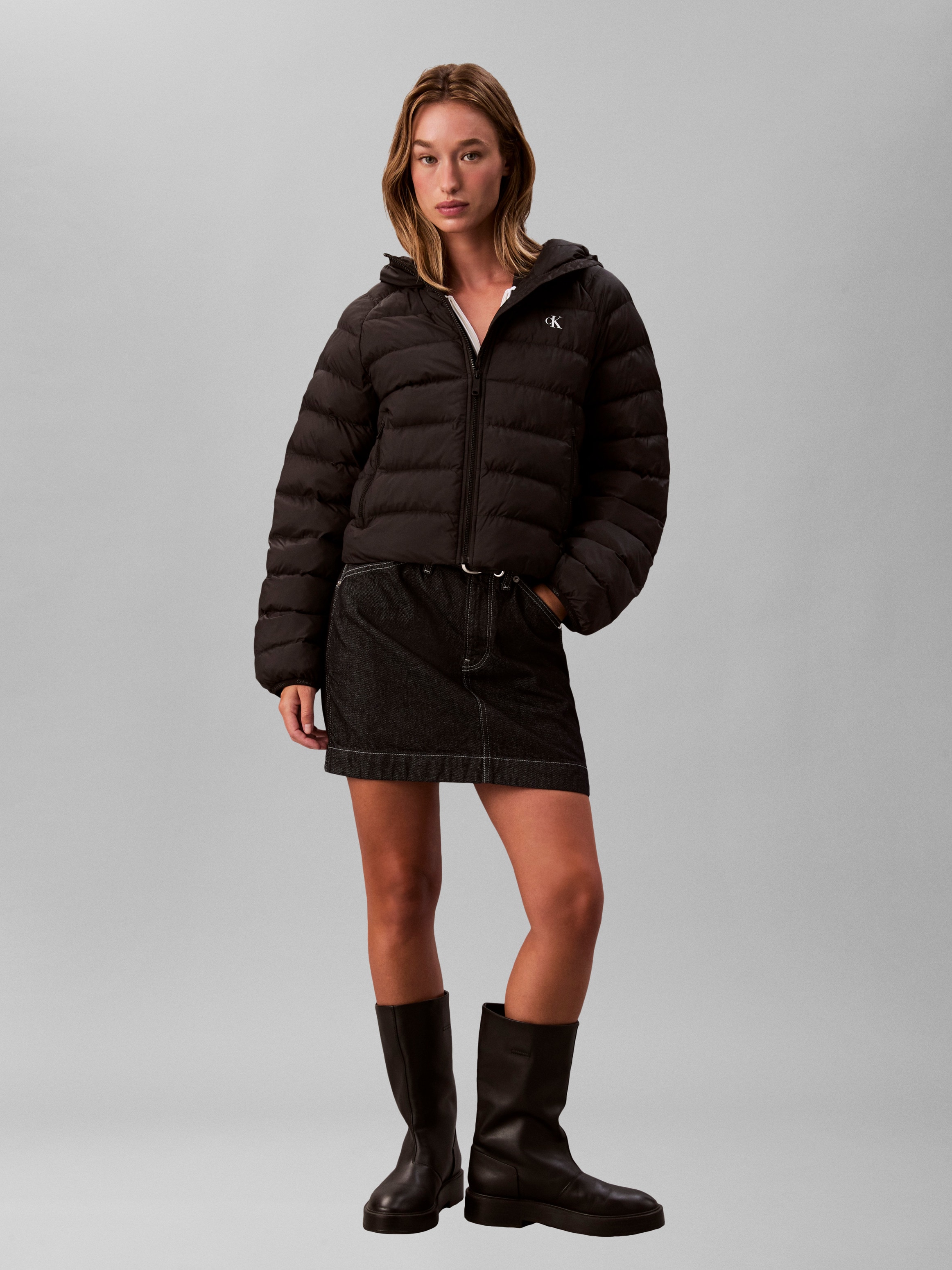 Calvin Klein Jeans Steppjacke »LGHTWGHT QLTD JCKT P« mit Kapuze Mit Rundhalsausschnitt