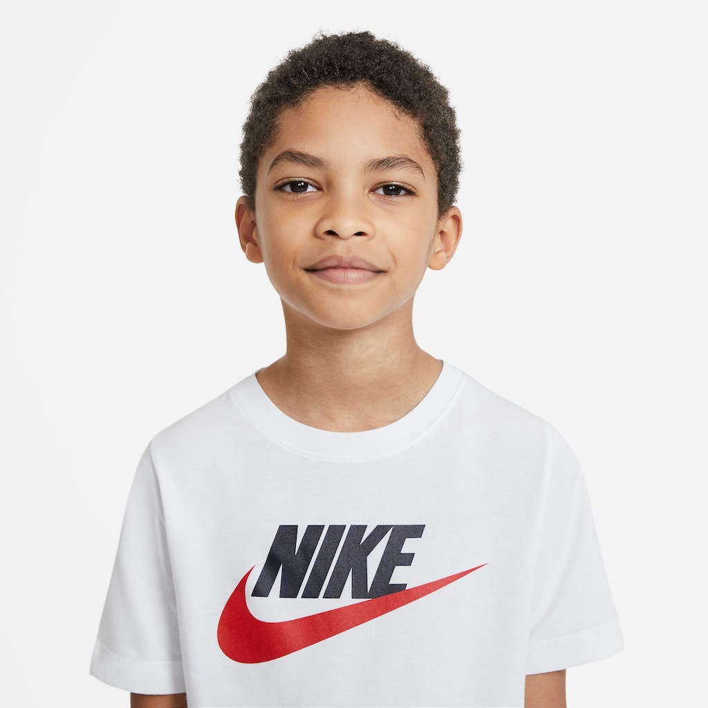 Nike Sportswear T-Shirt »BIG KIDS' COTTON T-SHIRT«