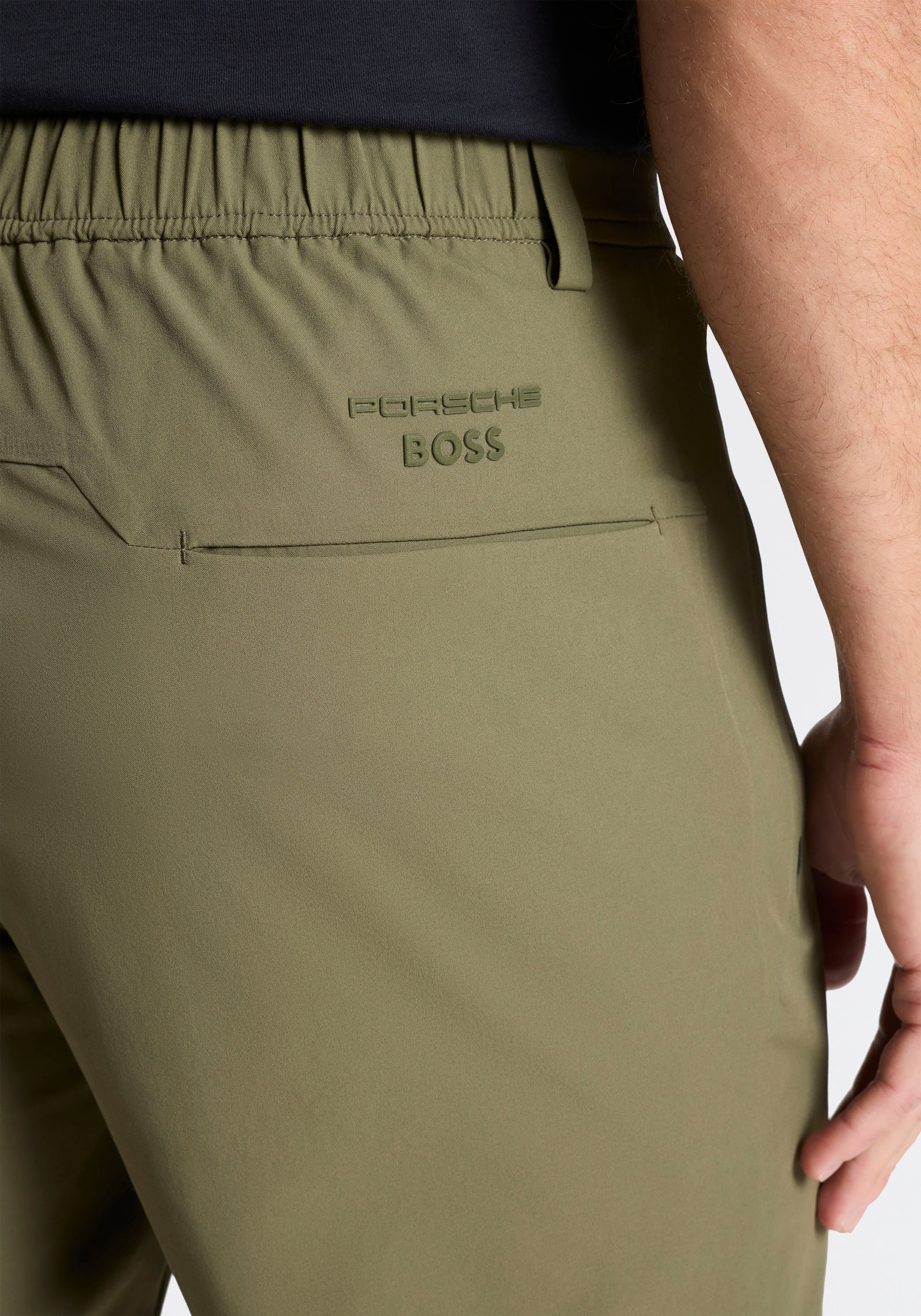 BOSS GREEN Stretch-Hose »Porsche Spirit 70 Capsule Collection«  Premium Herrenmode, wasserabweisende Materialtechnologie