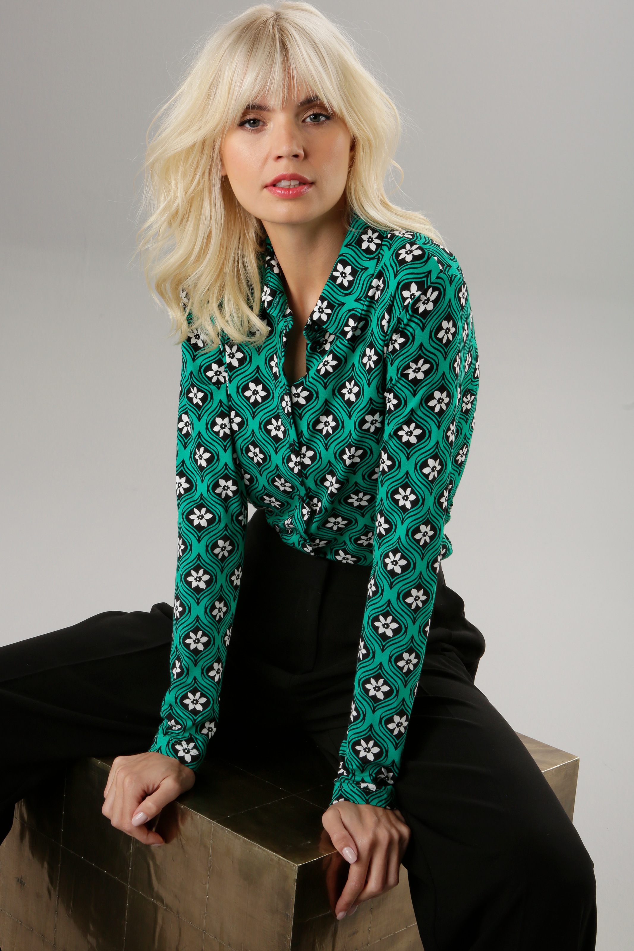 Aniston SELECTED Hemdbluse, aus elastischem Jersey bei ♕ | Rüschenblusen