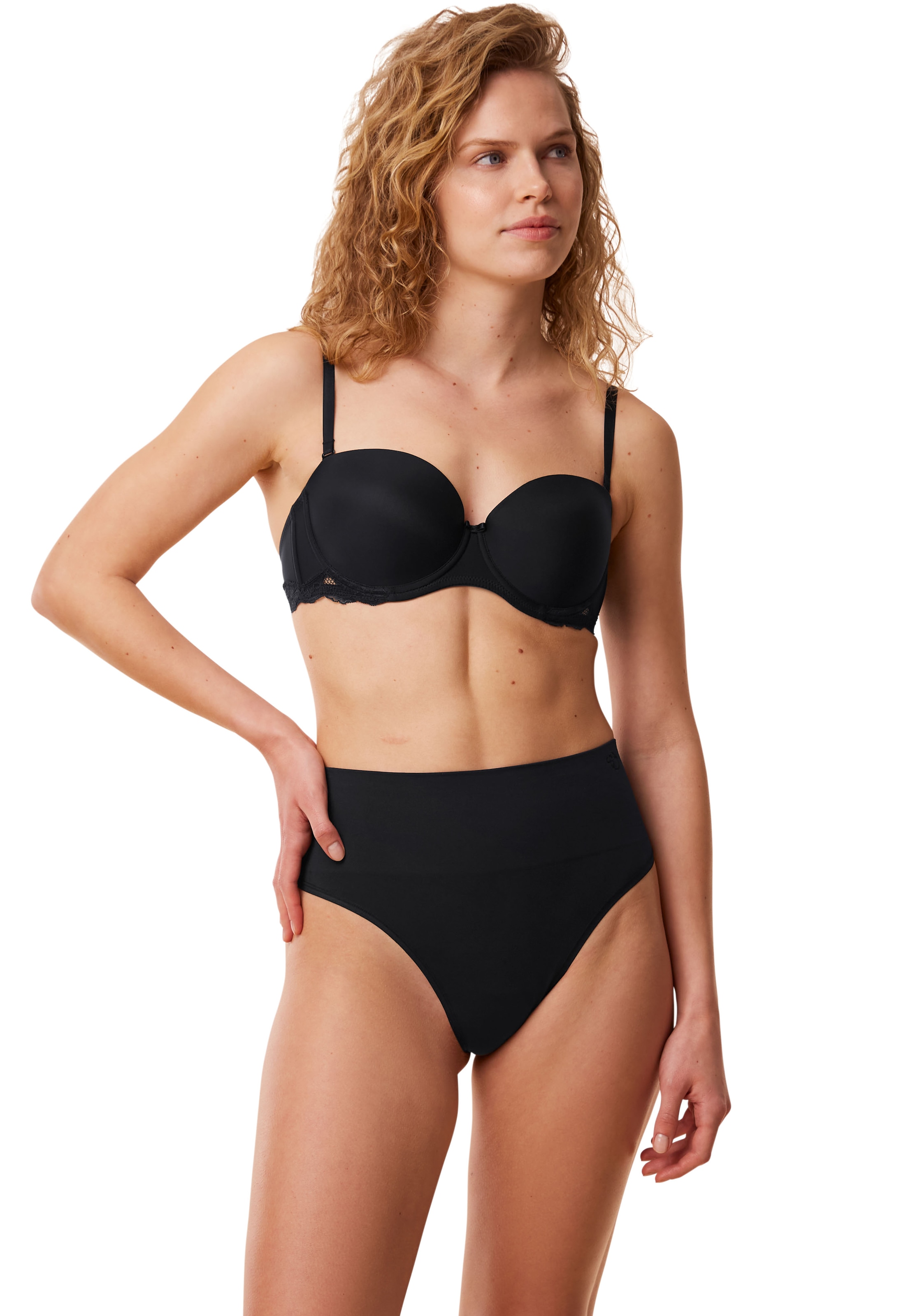 Triumph String »Soft Sculpt«, (2er Pack), mit hohem Beinausschnitt, formend, medium Shape-Effekt, flache Nähte