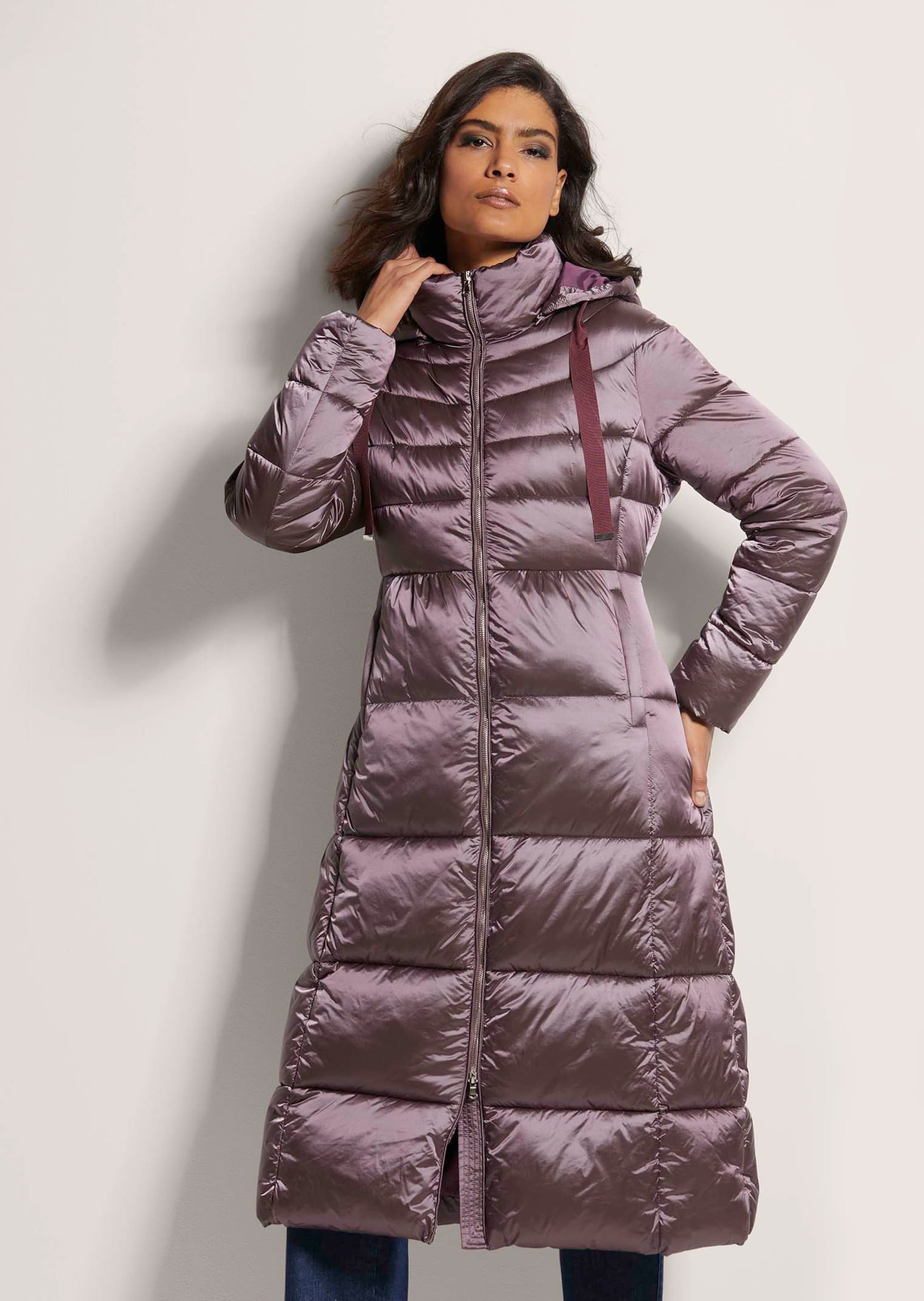 MADELEINE Langmantel »Steppmantel Lange Steppjacke mit Kapuze«