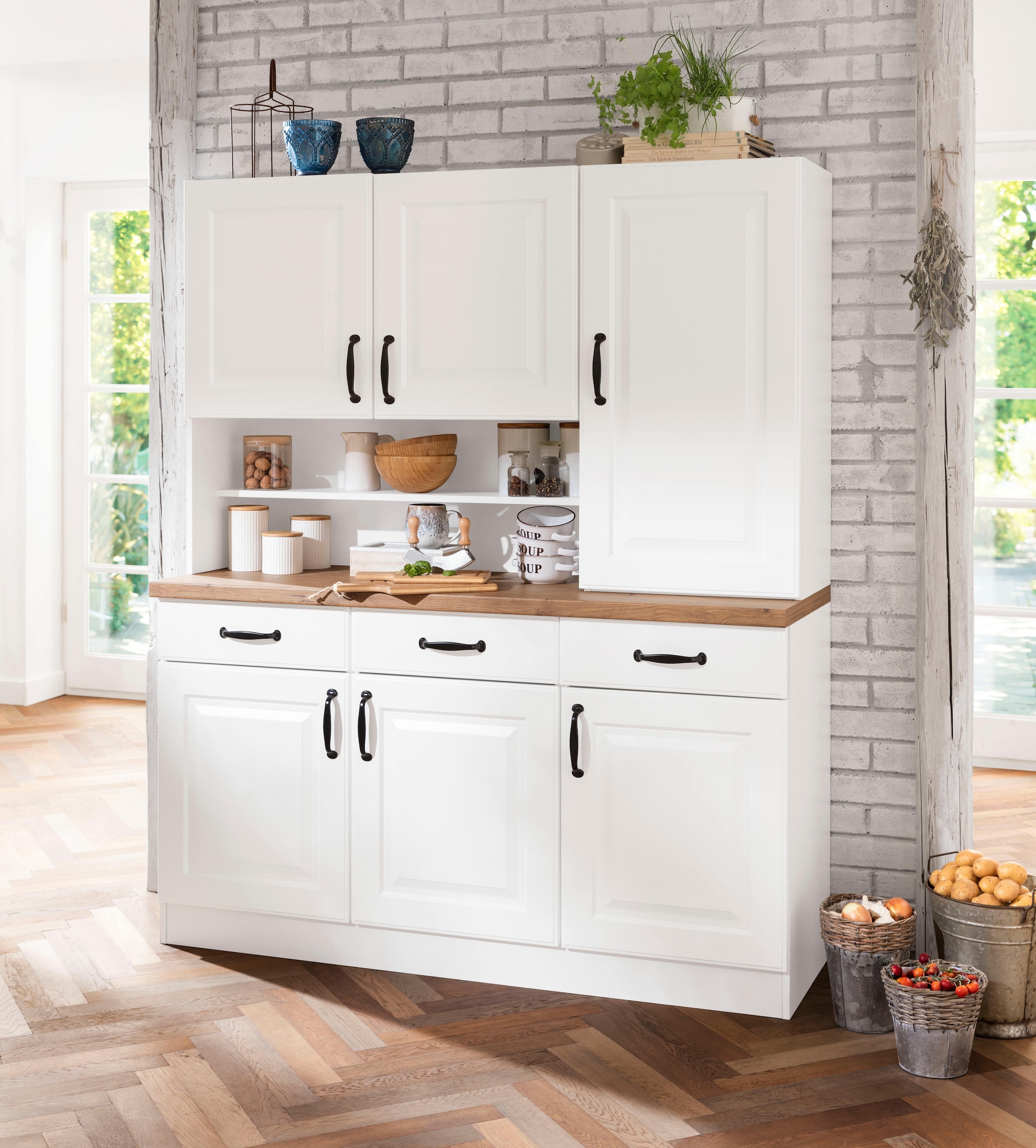 wiho Küchen Küchenbuffet »Erla«, 150 cm breit mit Kassettenfront auf ...