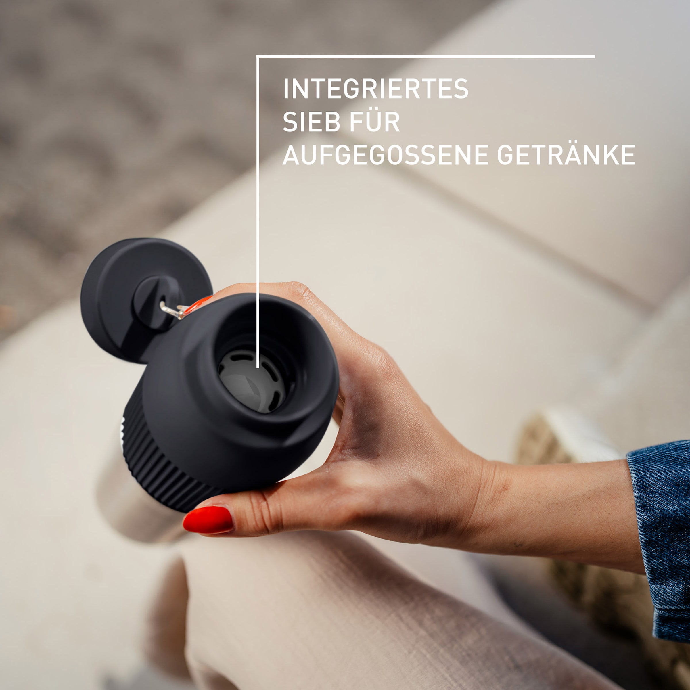 Emsa Isolierflasche »beYou Twist« mit integriertem Sieb und Trageband, 100% dicht, spülmaschinengeeignet
