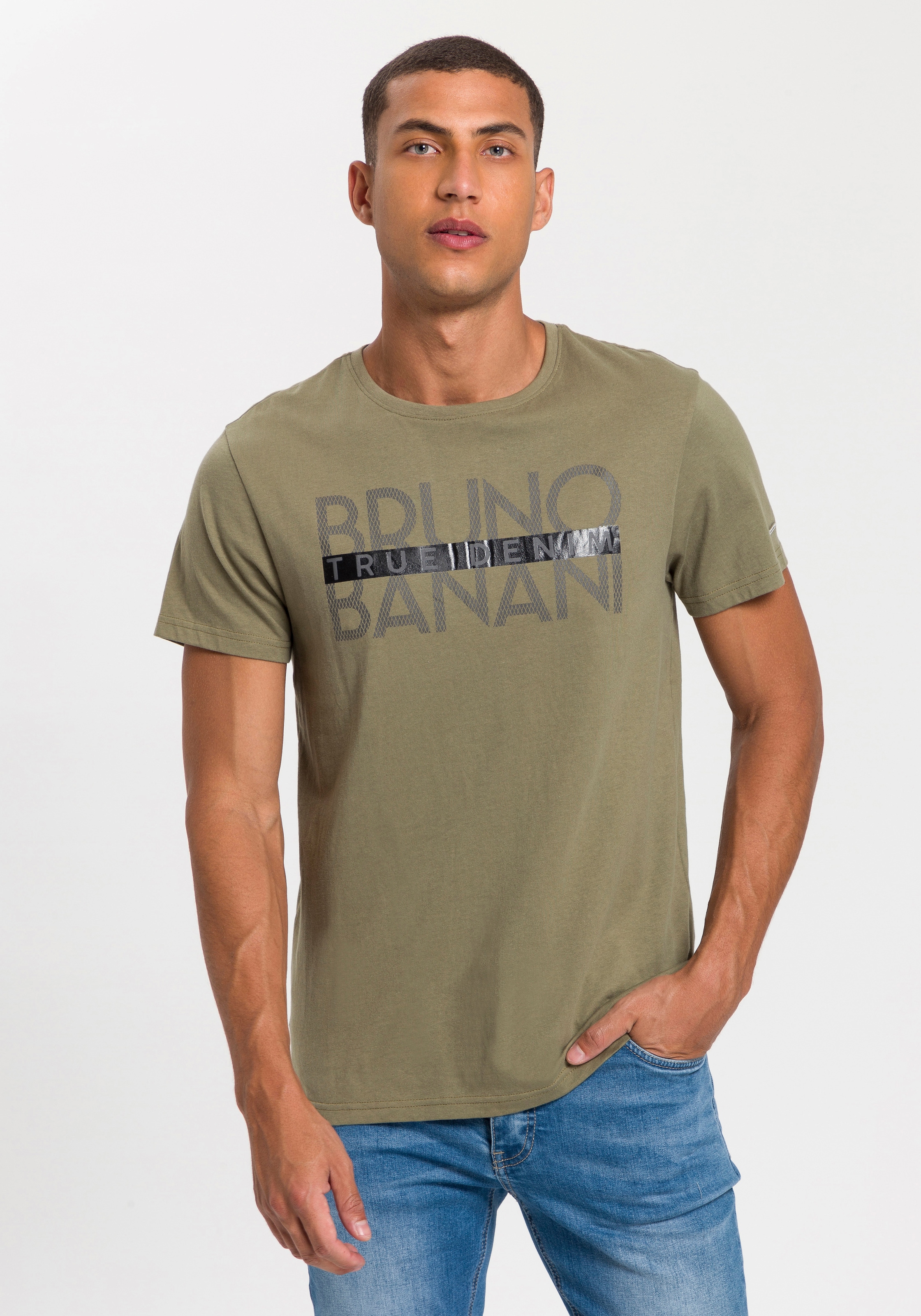 Bruno Banani T-Shirt, kurzärmelig, schmal geschnitten, bedruckt, aus Baumwolle