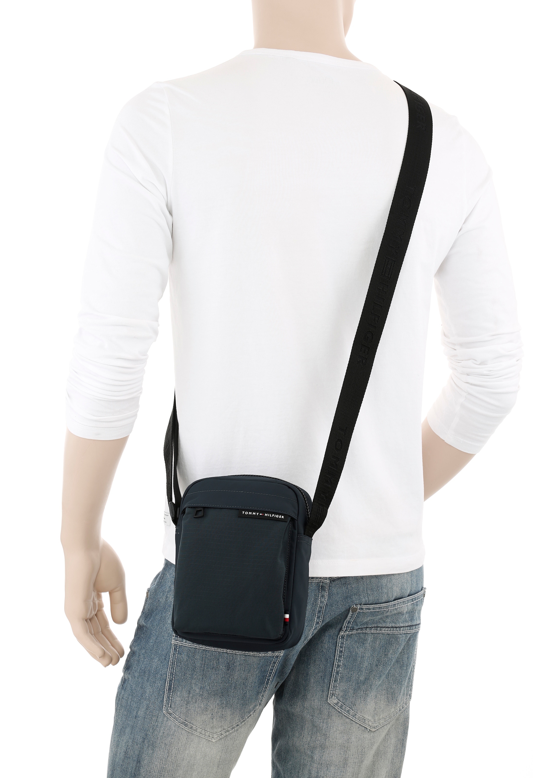 Tommy Hilfiger Umhängetasche »TH ELEMENT REPREVE MINI REPORTER«, Men Umhängetasche, Schultertasche, Handytasche mit Logoschriftzug