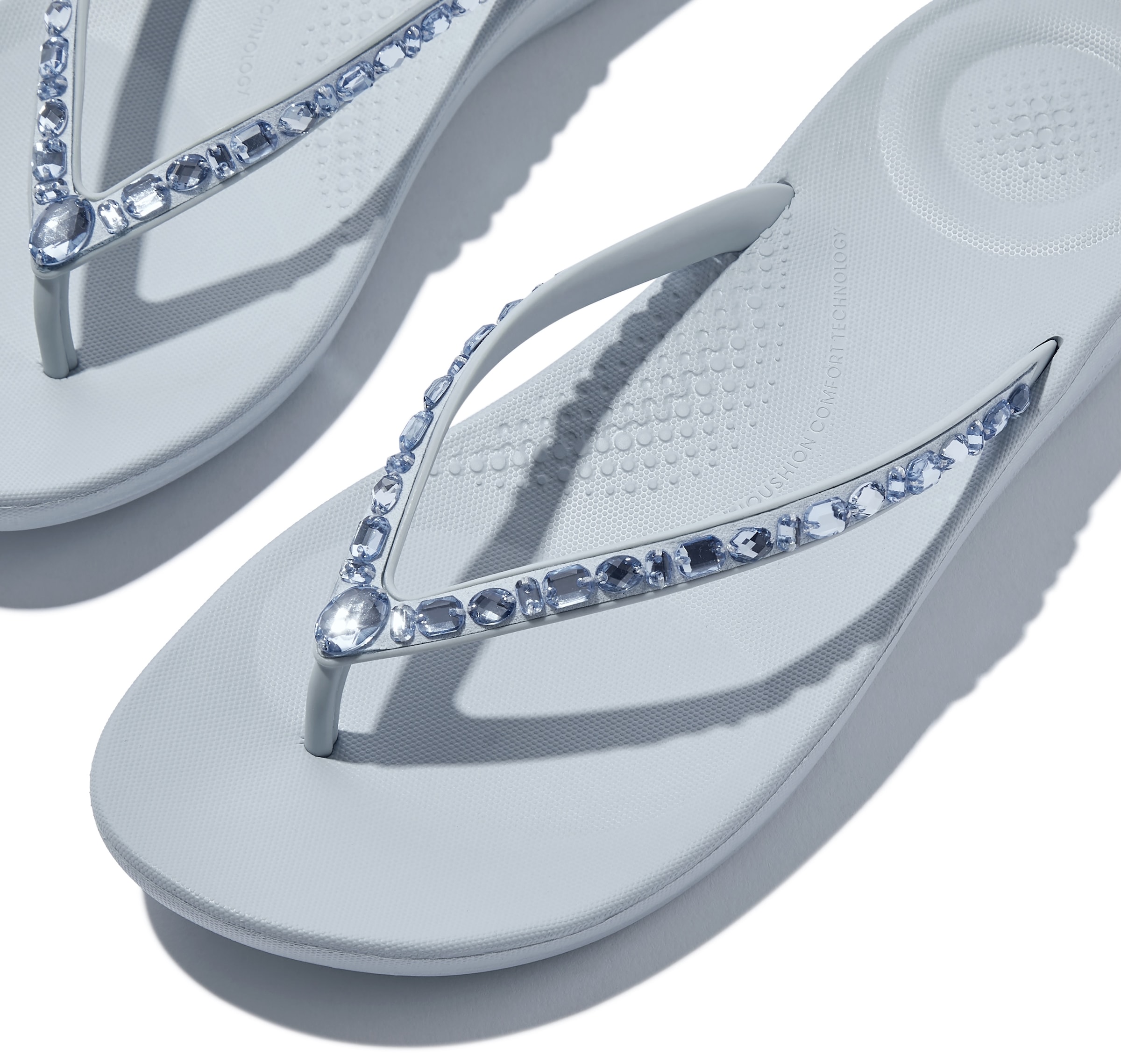 Fitflop Zehentrenner »iQUSHION MULTI-CRYSTAL«, Sandale, Flats, Pool Slides mit Schmucksteinen verziert